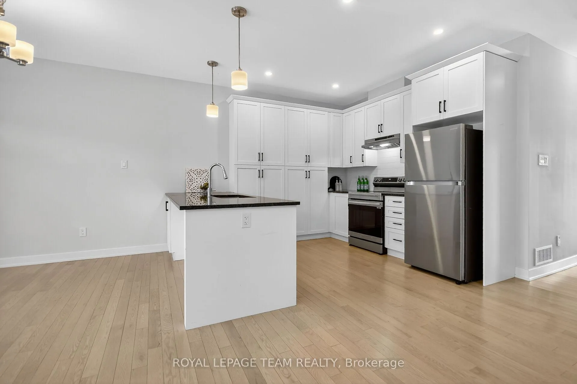 Photo 51 of 23 Morrall Court, Arnprior — HOMEH