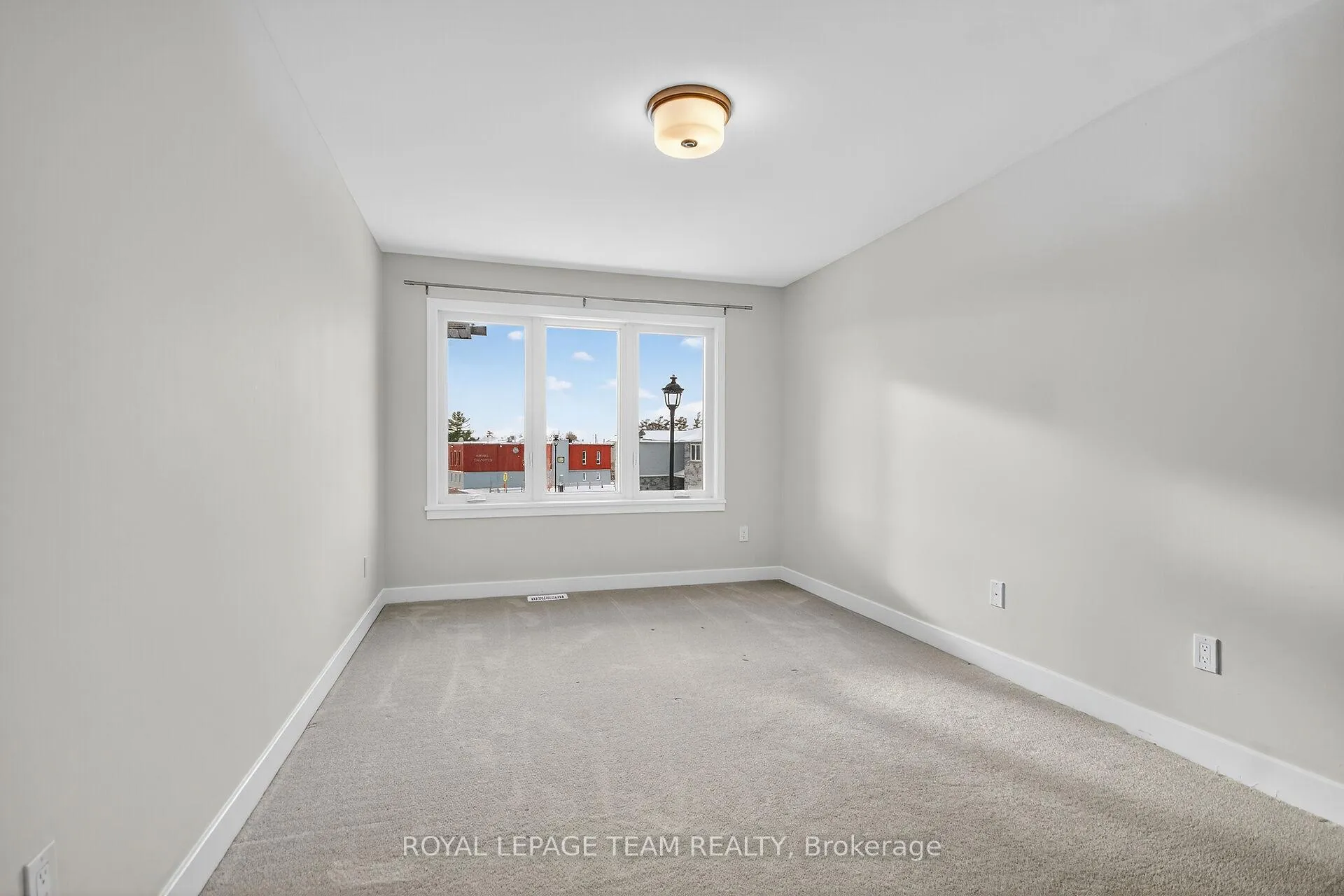 Photo 371 of 23 Morrall Court, Arnprior — HOMEH