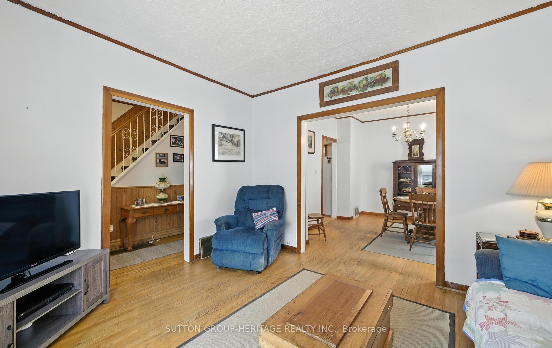 Photo 4 of 170 Alma Street, Oshawa, O'Neill — HOMEH