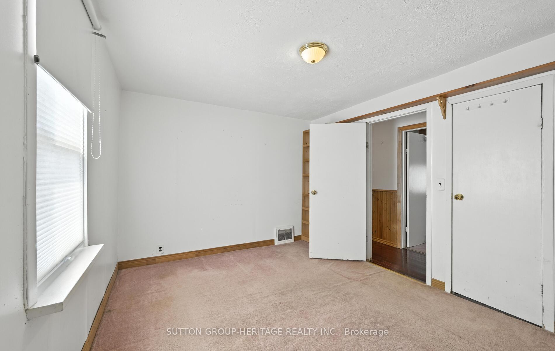Photo 14 of 170 Alma Street, Oshawa, O'Neill — HOMEH