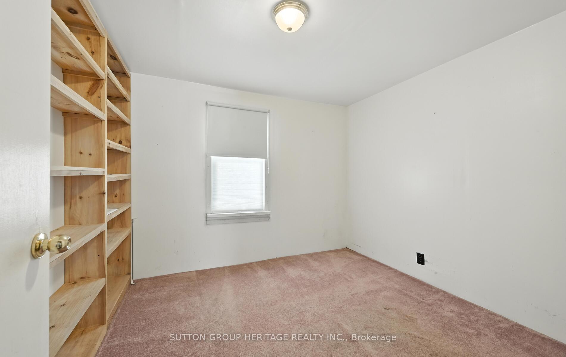 Photo 15 of 170 Alma Street, Oshawa, O'Neill — HOMEH