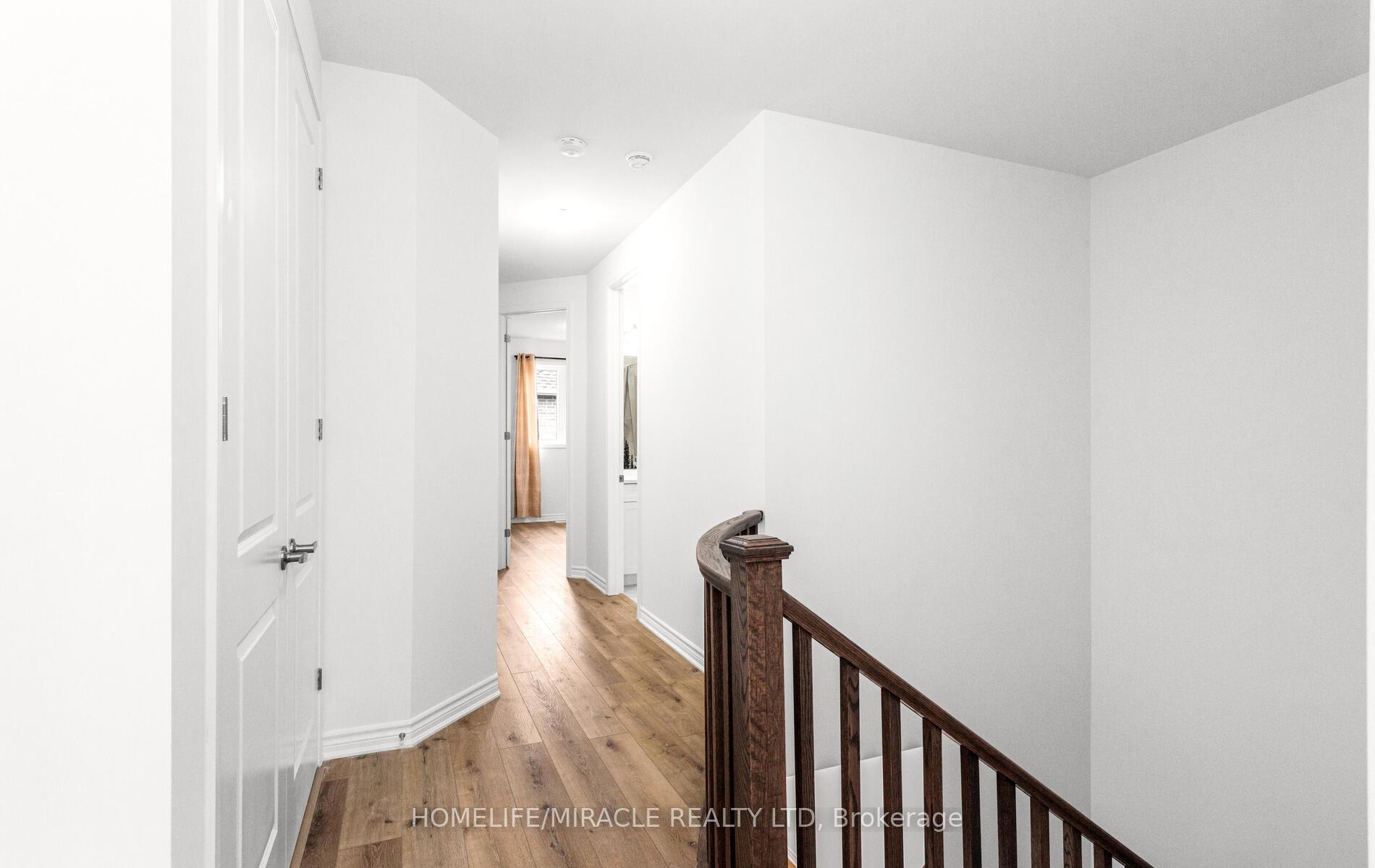 Photo 19 of 1256 Manitou Way, Milton, Bowes — HOMEH