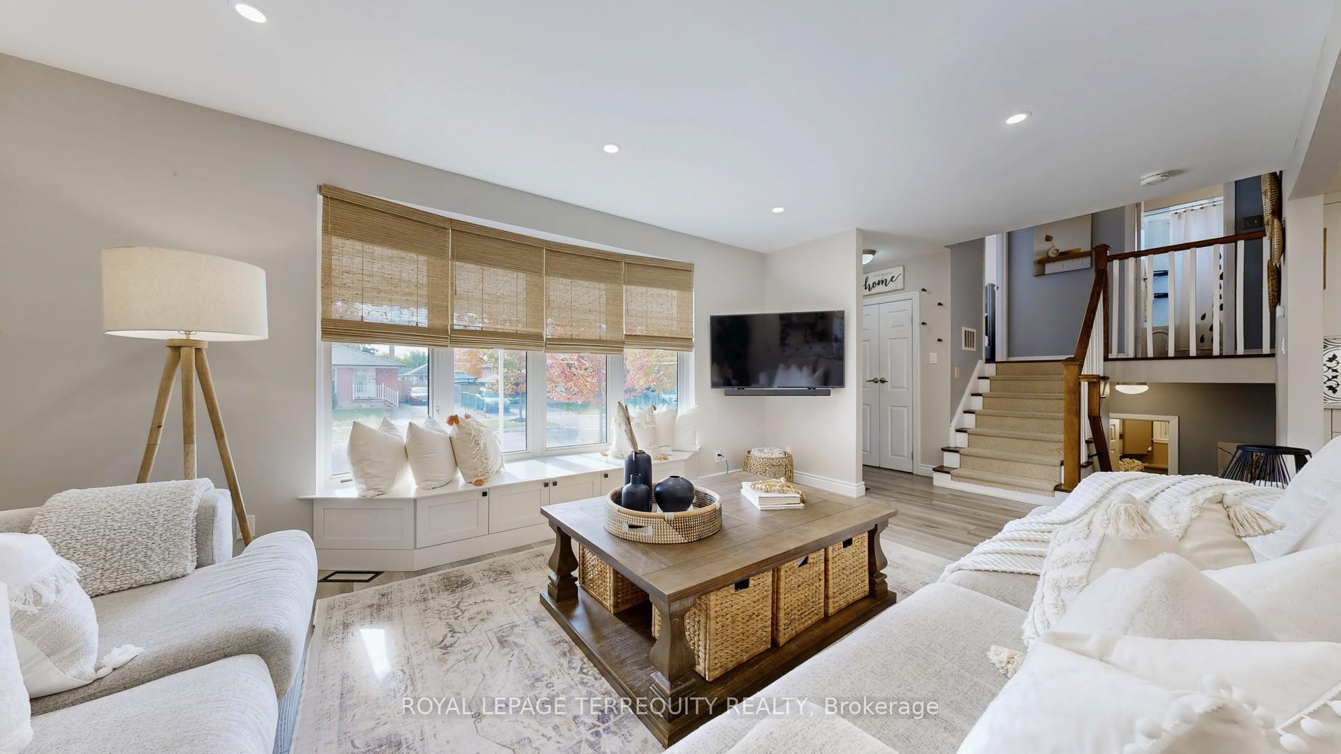 Photo 6 of 848 Liverpool Road, Pickering, Bay Ridges — HOMEH