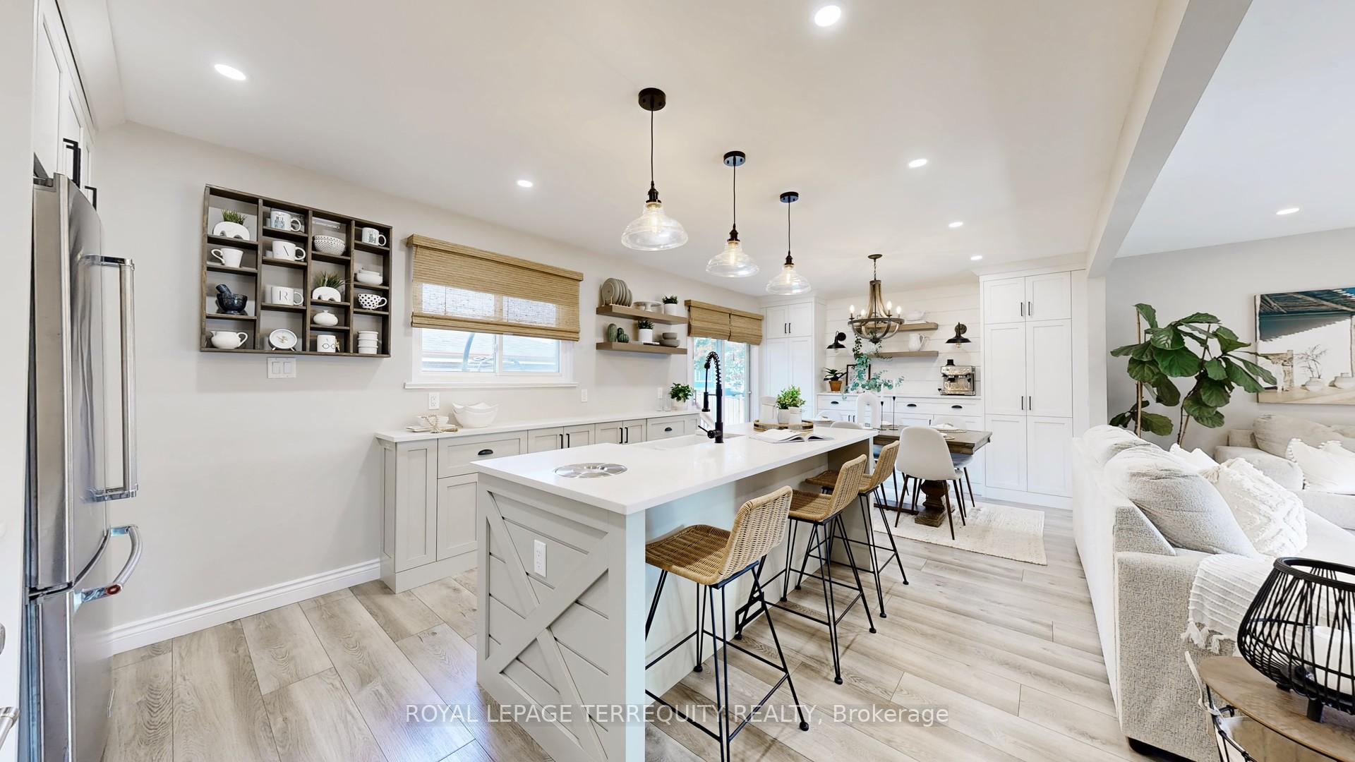 Photo 9 of 848 Liverpool Road, Pickering, Bay Ridges — HOMEH