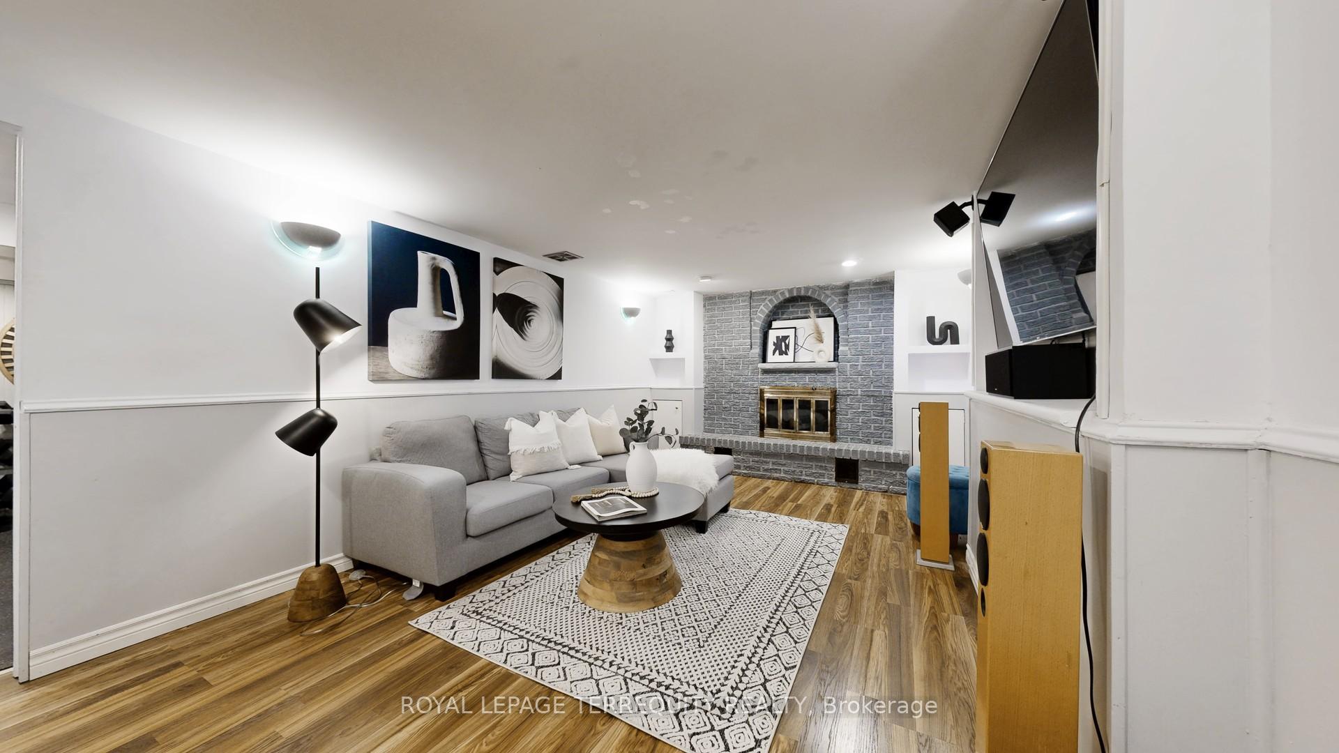 Photo 40 of 848 Liverpool Road, Pickering, Bay Ridges — HOMEH