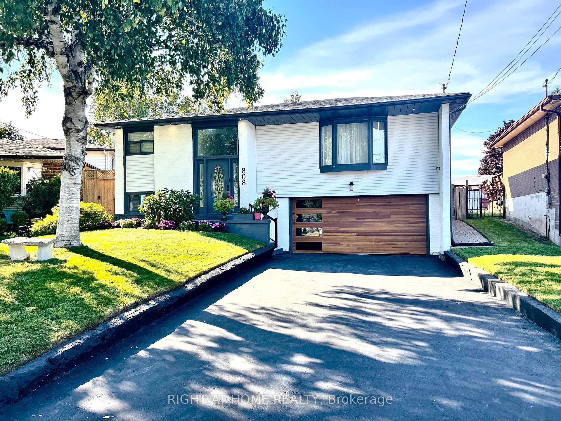 Front of 808 Sanok Drive