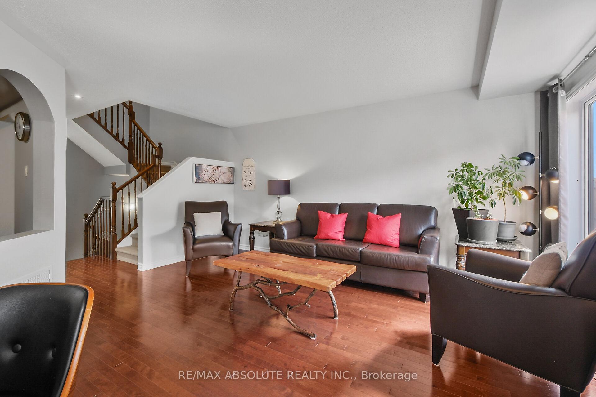 Photo 15 of 575 Petrichor Crescent, Ottawa, Avalon West — HOMEH