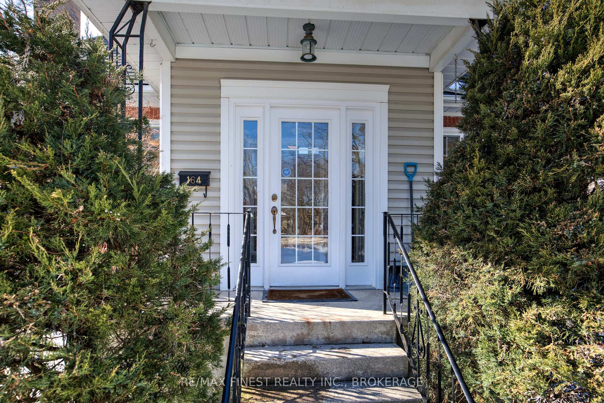 Photo 4 of 164 Macdonnell Street, Kingston, Central City East — HOMEH