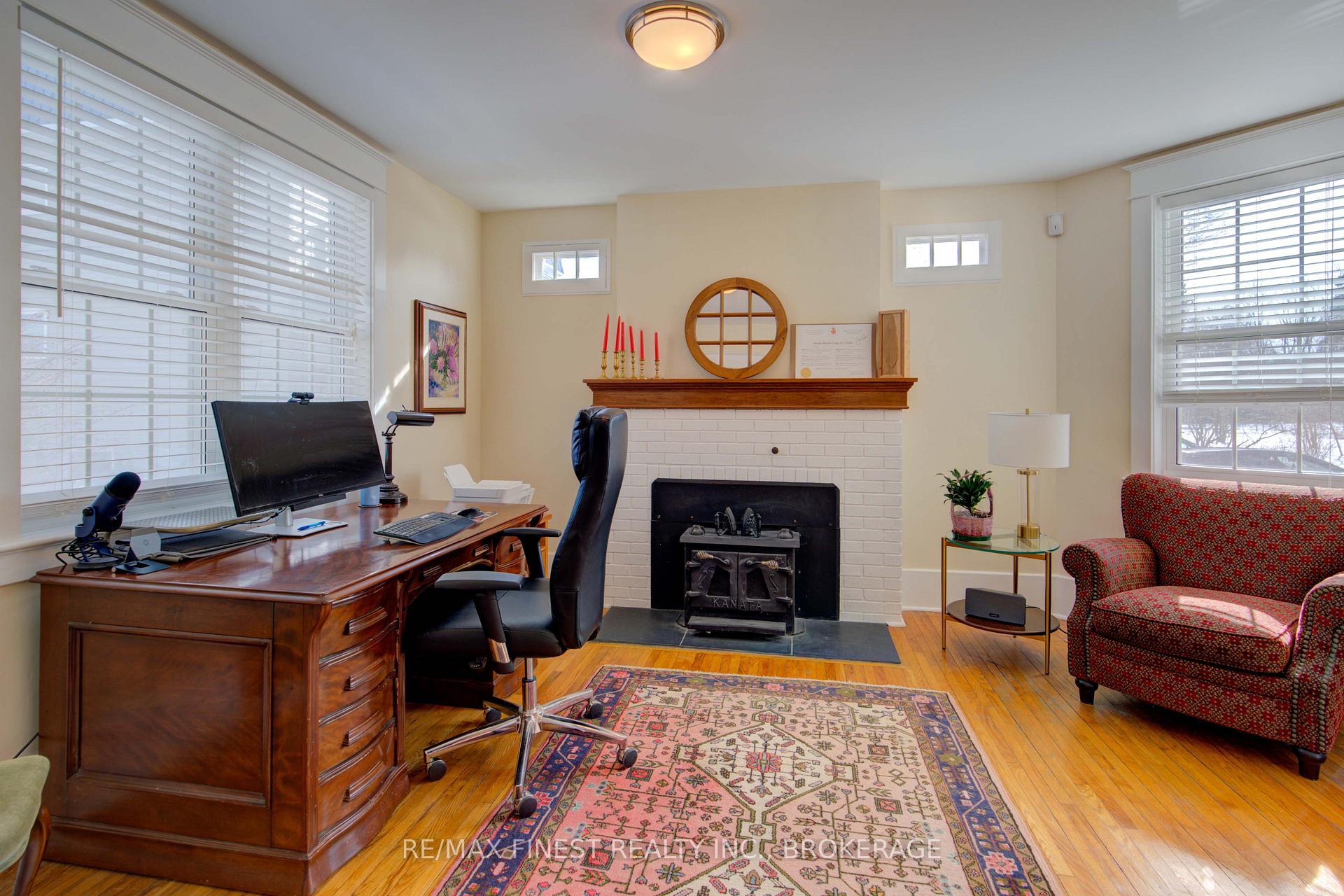 Photo 8 of 164 Macdonnell Street, Kingston, Central City East — HOMEH