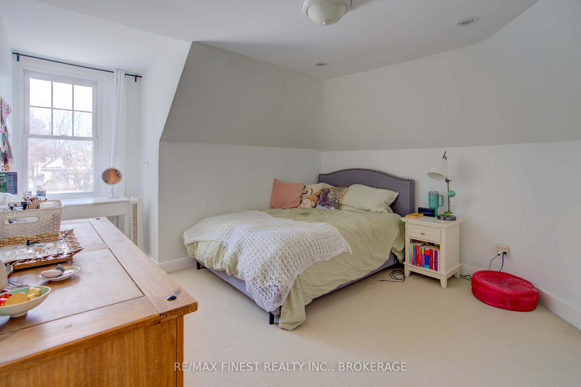 Photo 24 of 164 Macdonnell Street, Kingston, Central City East — HOMEH