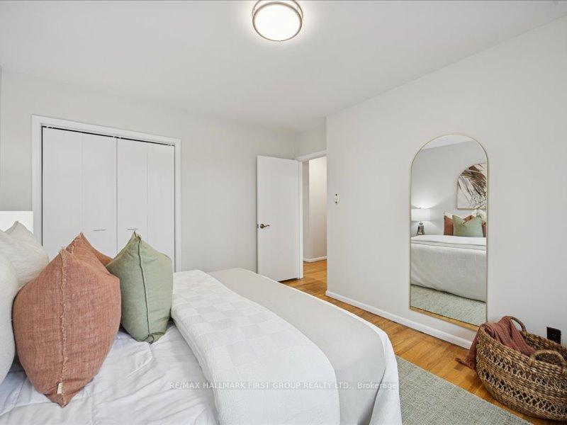 Photo 12 of 852 Bem Avenue, Pickering, Bay Ridges — HOMEH