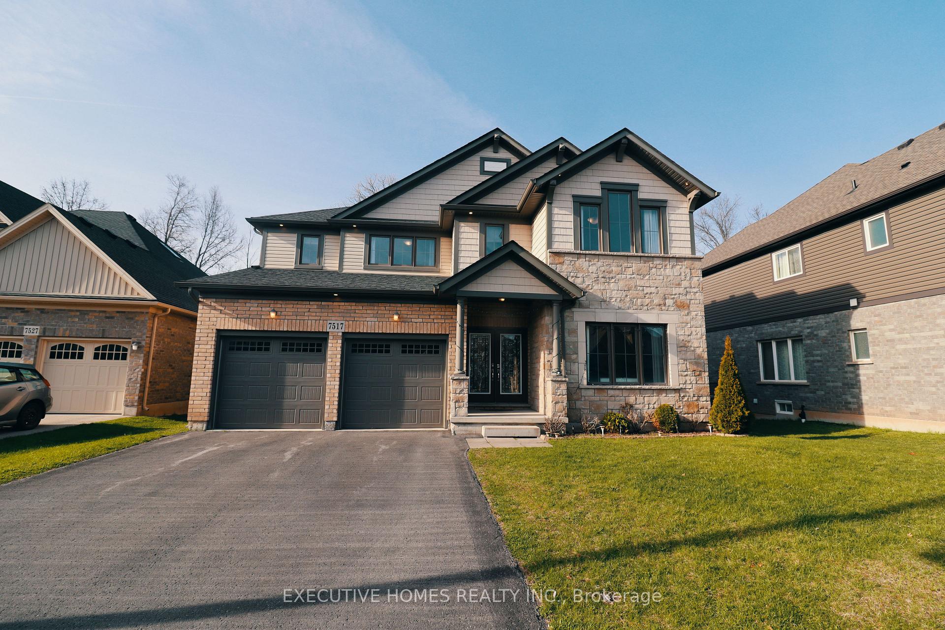 Front of 7517 Lionshead Avenue