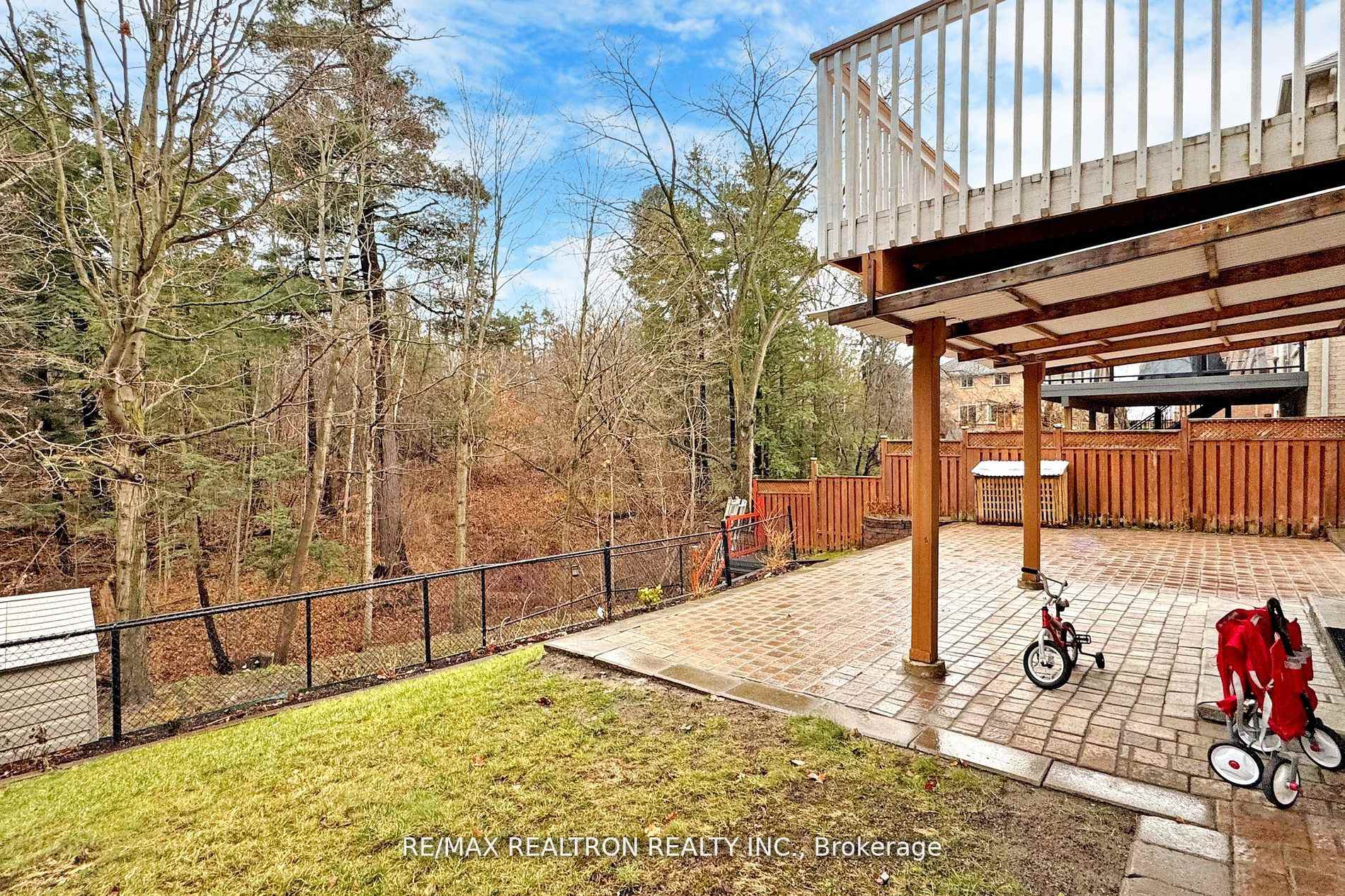 Photo 28 of 1139 Gossamer Drive, Pickering, Liverpool — HOMEH