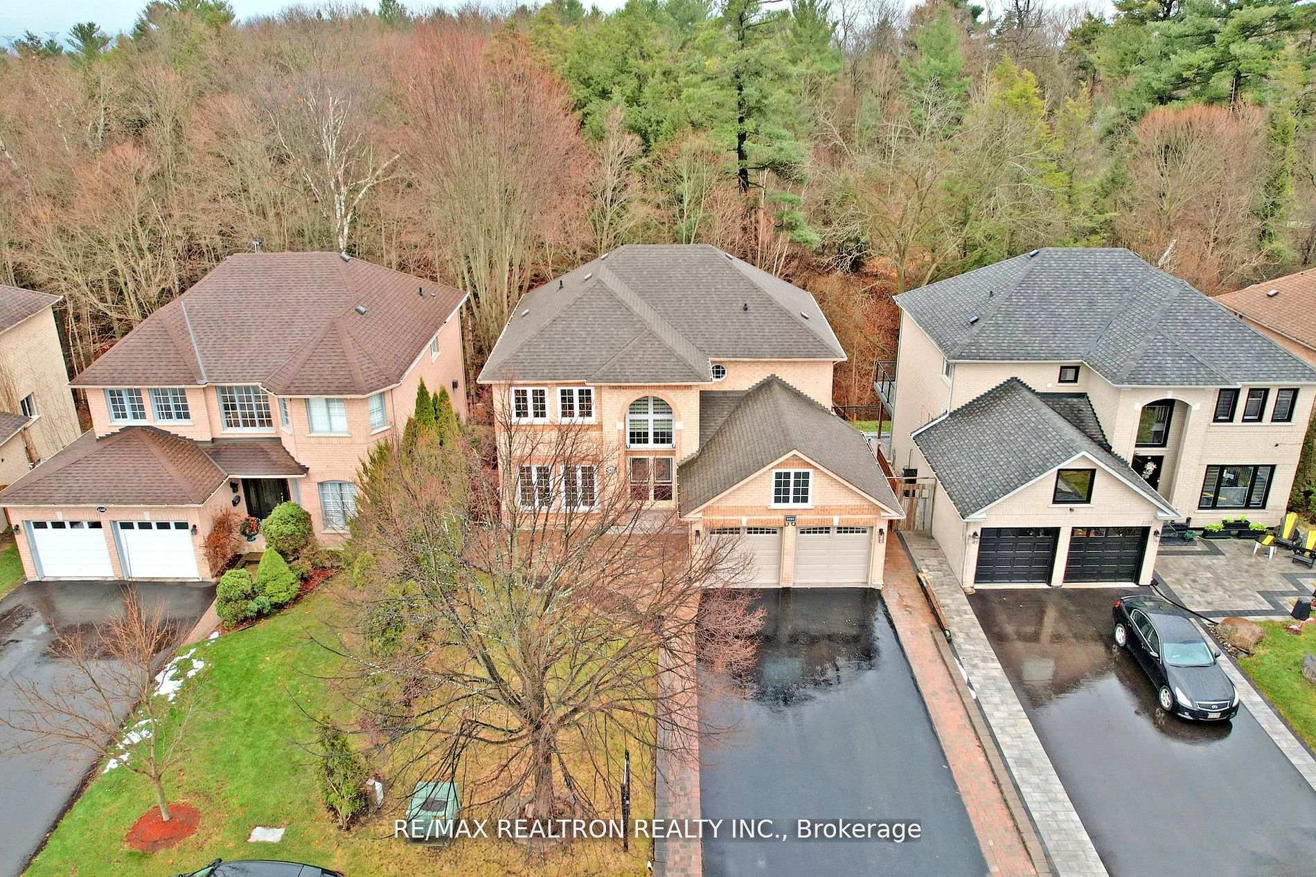 Photo 31 of 1139 Gossamer Drive, Pickering, Liverpool — HOMEH