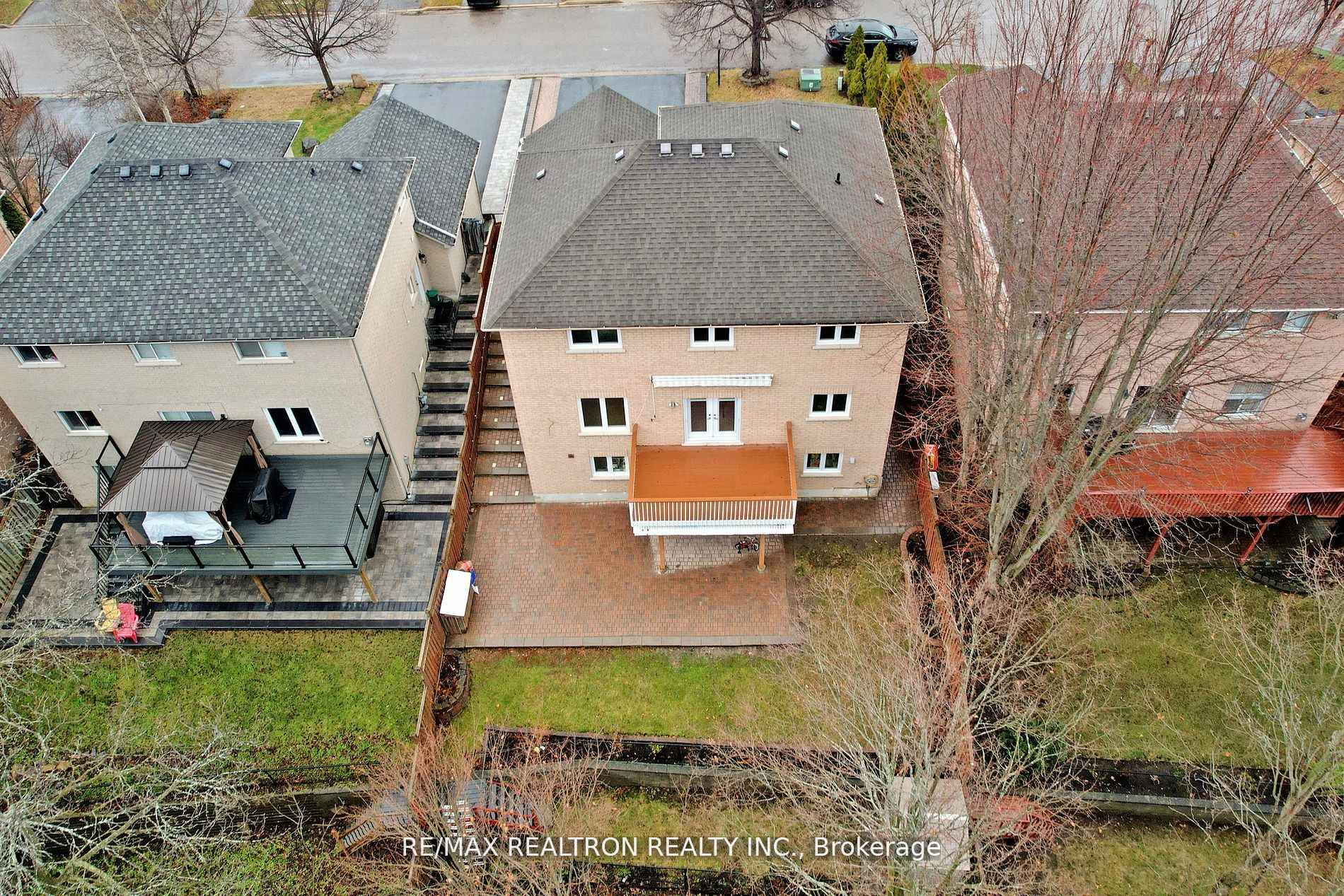 Photo 34 of 1139 Gossamer Drive, Pickering, Liverpool — HOMEH