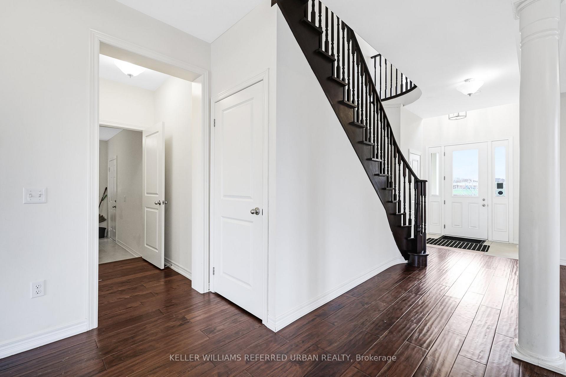 Photo 8 of 9191 Tallgrass Avenue, Niagara Falls, Lyons Creek — HOMEH