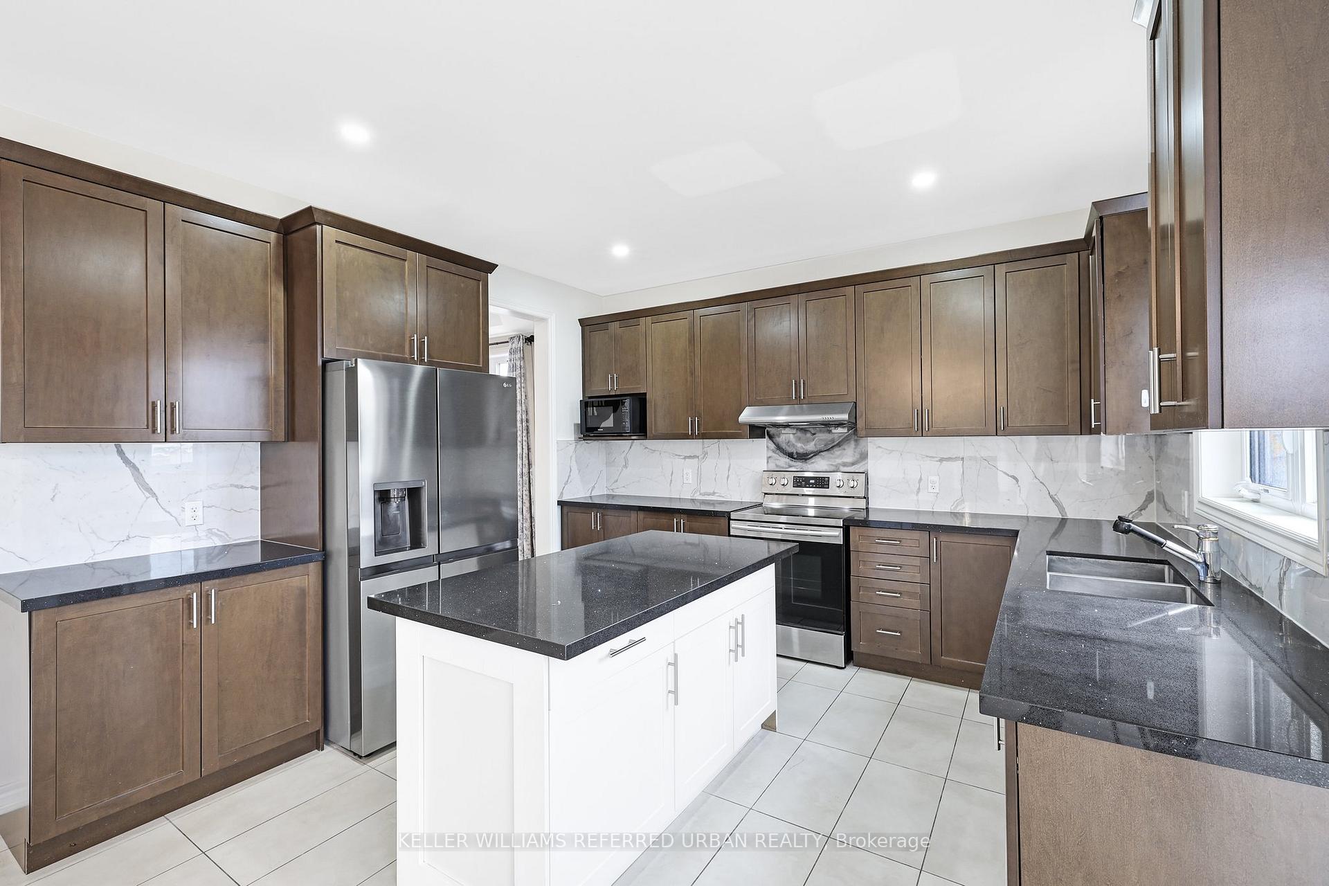 Photo 17 of 9191 Tallgrass Avenue, Niagara Falls, Lyons Creek — HOMEH