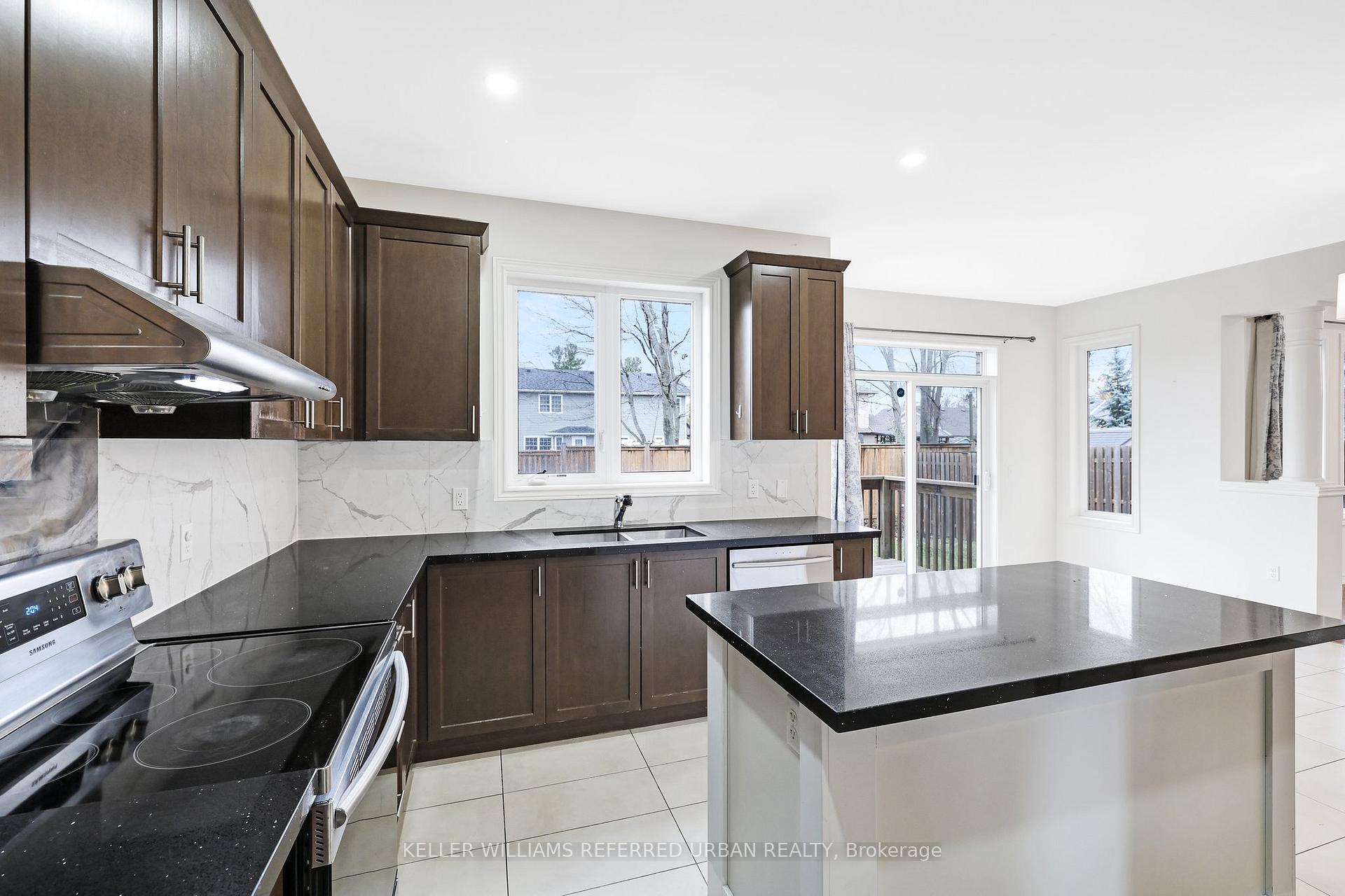 Photo 19 of 9191 Tallgrass Avenue, Niagara Falls, Lyons Creek — HOMEH