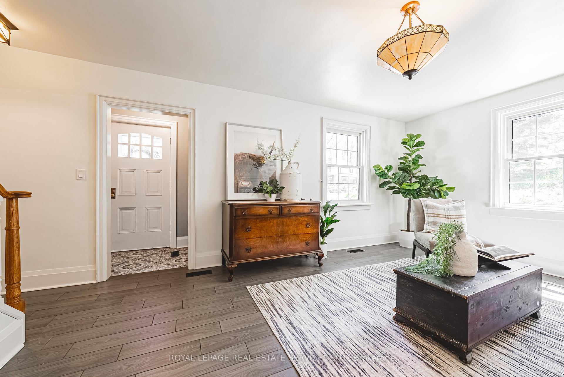 Photo 8 of 173 Campbell Avenue E, Milton, Campbellville — HOMEH