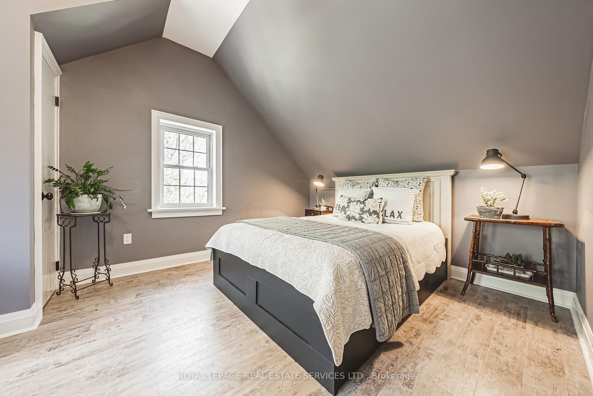 Photo 27 of 173 Campbell Avenue E, Milton, Campbellville — HOMEH