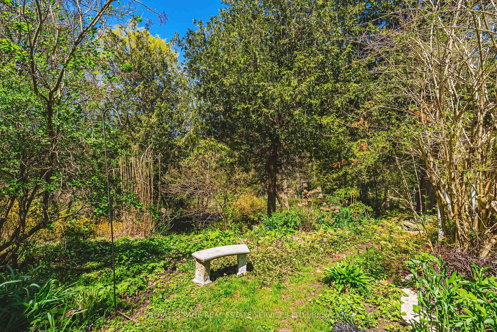 Photo 40 of 173 Campbell Avenue E, Milton, Campbellville — HOMEH