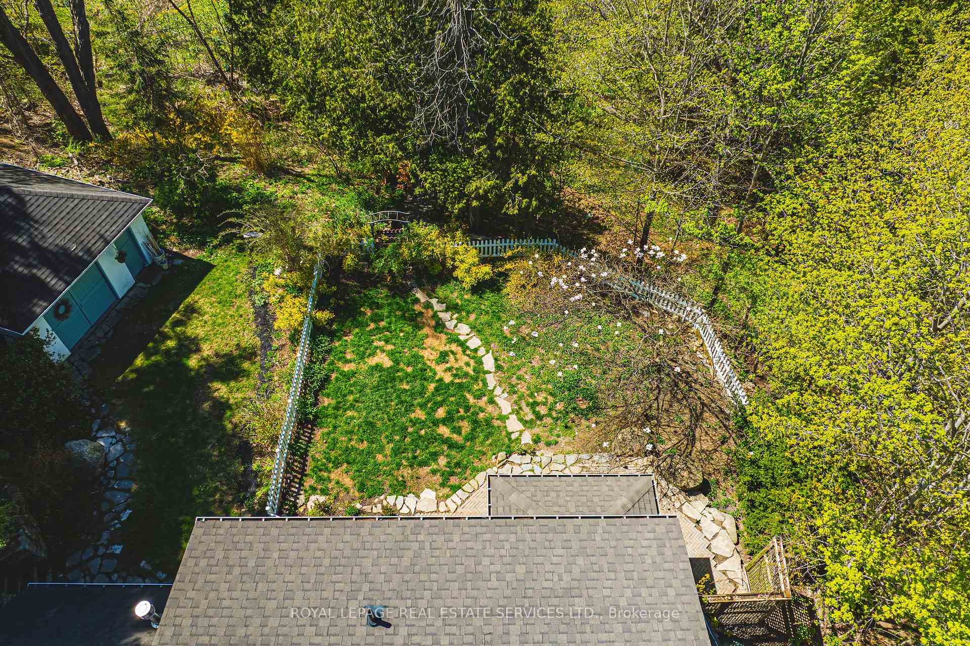 Photo 44 of 173 Campbell Avenue E, Milton, Campbellville — HOMEH