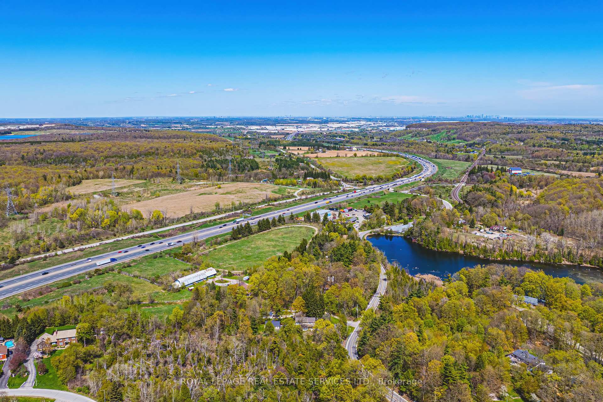 Photo 50 of 173 Campbell Avenue E, Milton, Campbellville — HOMEH