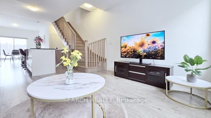 Photo 3 of 1694 Pleasure Valley Path, Oshawa, Samac — HOMEH