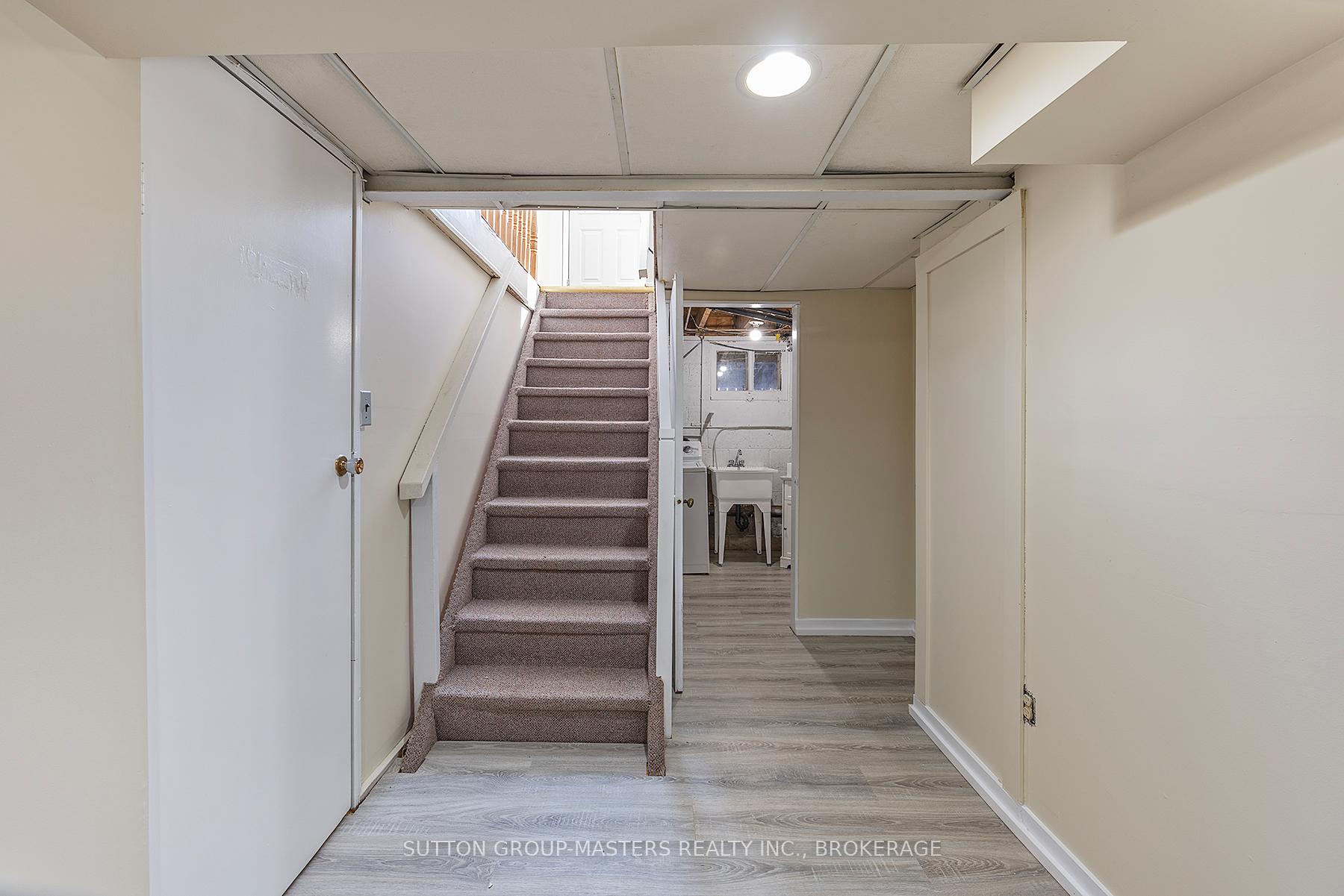 Photo 33 of 290 Meadowcrest Road, Kingston, City Southwest — HOMEH