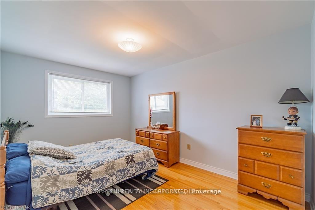 Photo 4 of Unit Upper, 5061 Pettit Avenue, Niagara Falls, Morrison — HOMEH