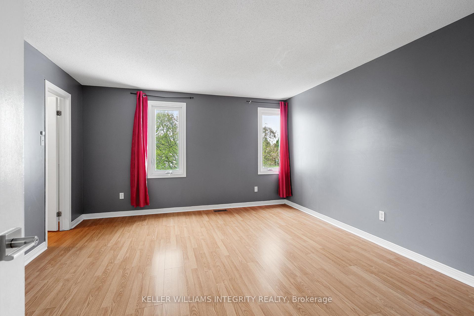 Photo 14 of 1450 Corsham Avenue, Ottawa, Fallingbrook/Pineridge — HOMEH
