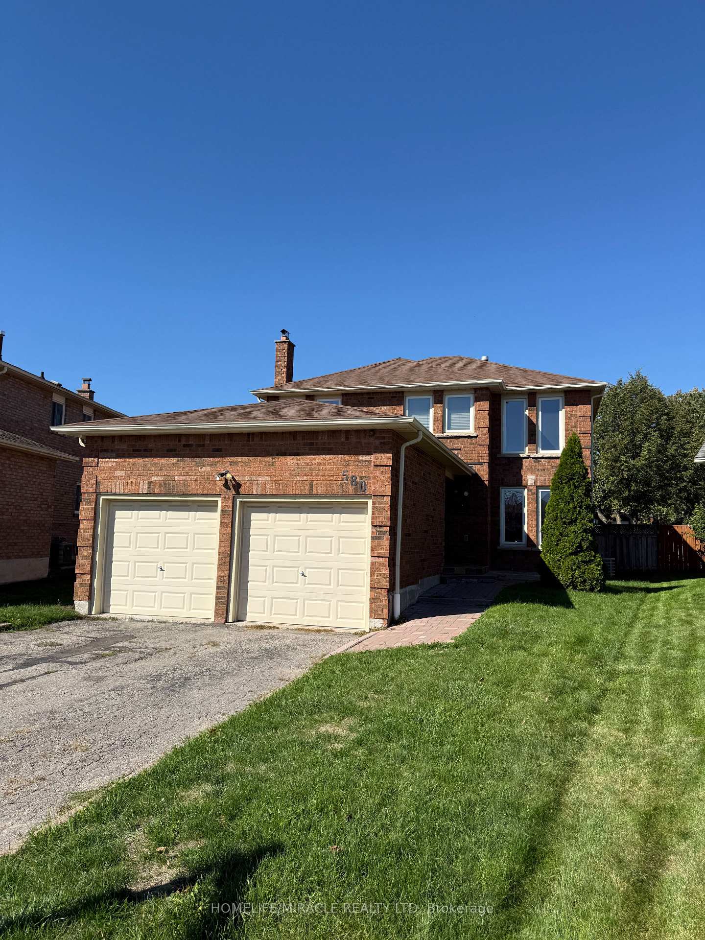 Photo 1 of 580 Daylight Court, Pickering, Woodlands — HOMEH