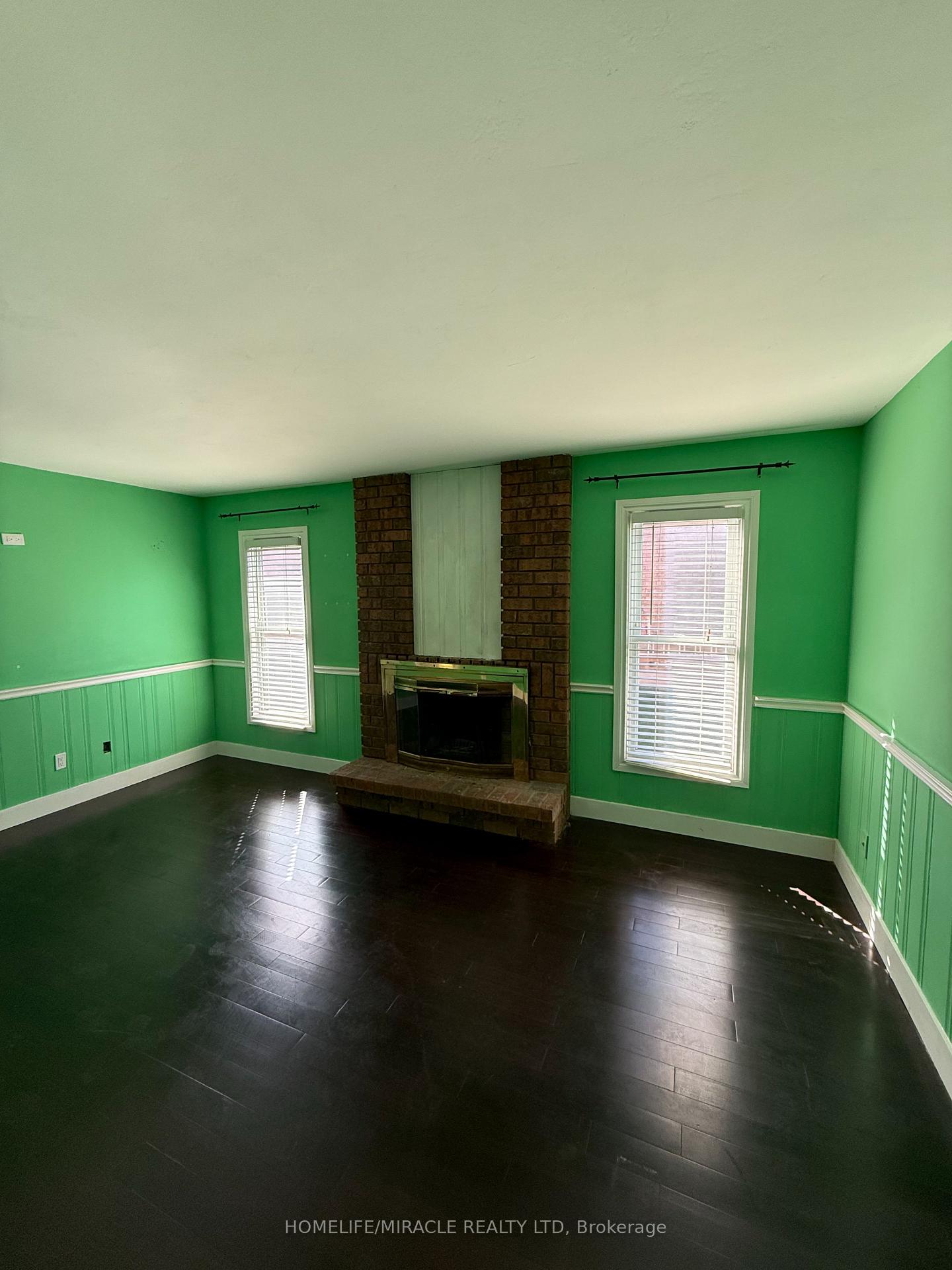 Photo 6 of 580 Daylight Court, Pickering, Woodlands — HOMEH