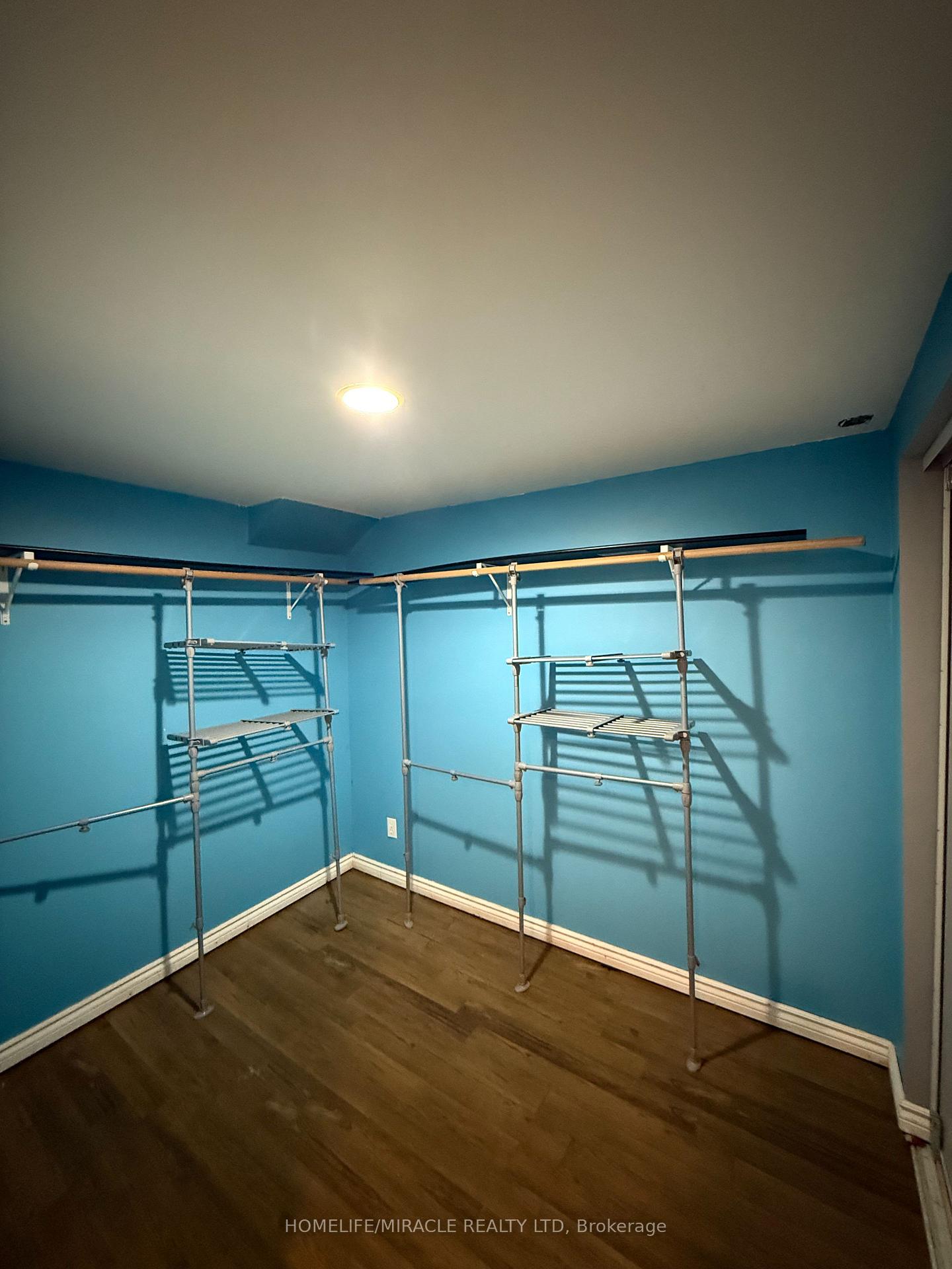 Photo 25 of 580 Daylight Court, Pickering, Woodlands — HOMEH