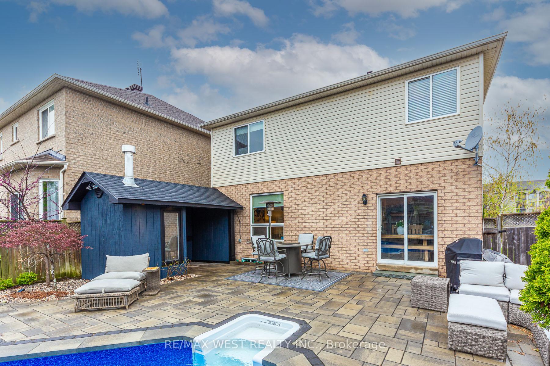 Photo 43 of 284 Alexander Crescent, Milton, Dempsey — HOMEH