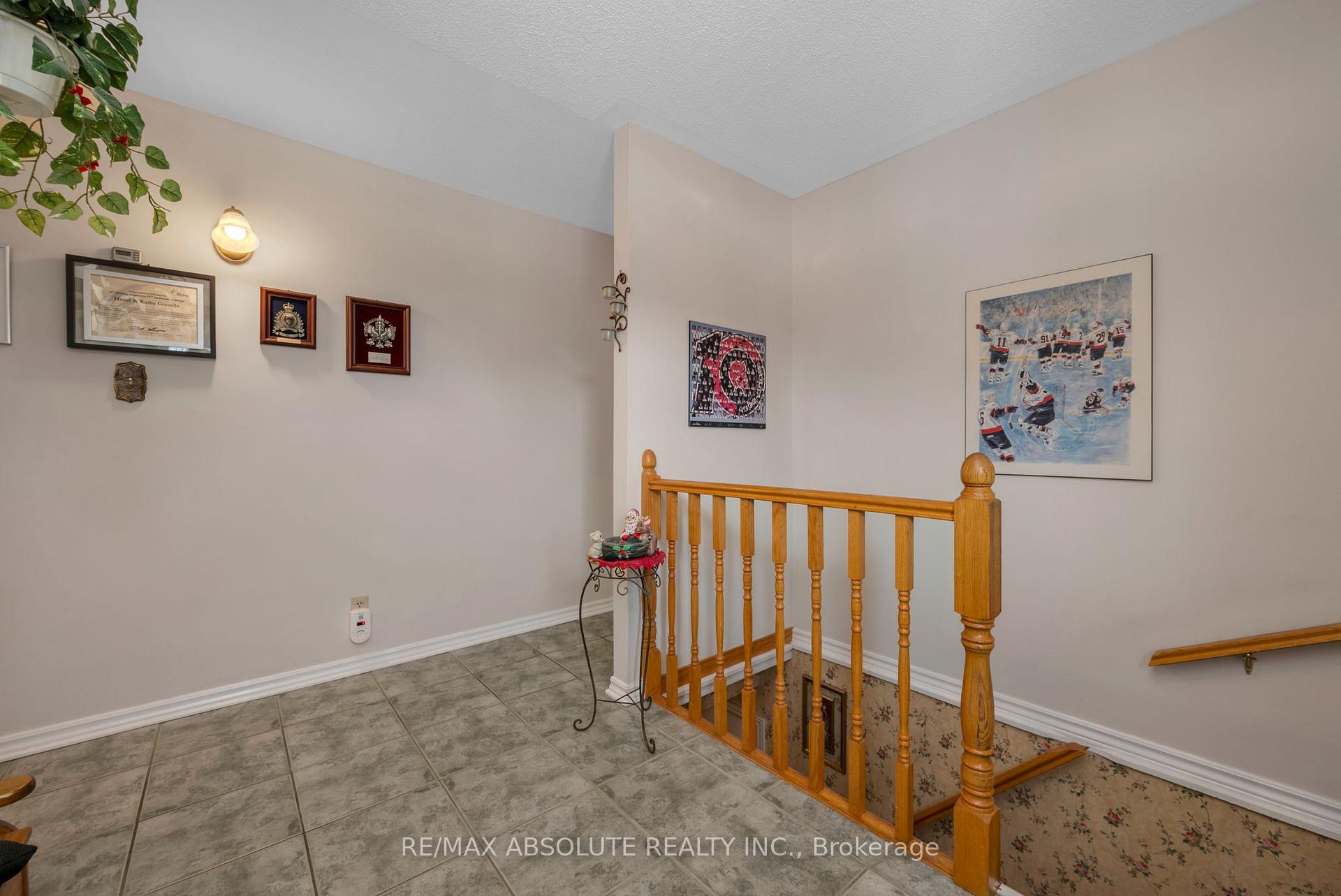 Photo 21 of 1505 Tammy Street, Ottawa, Bilberry Creek/Queenswood Heights — HOMEH
