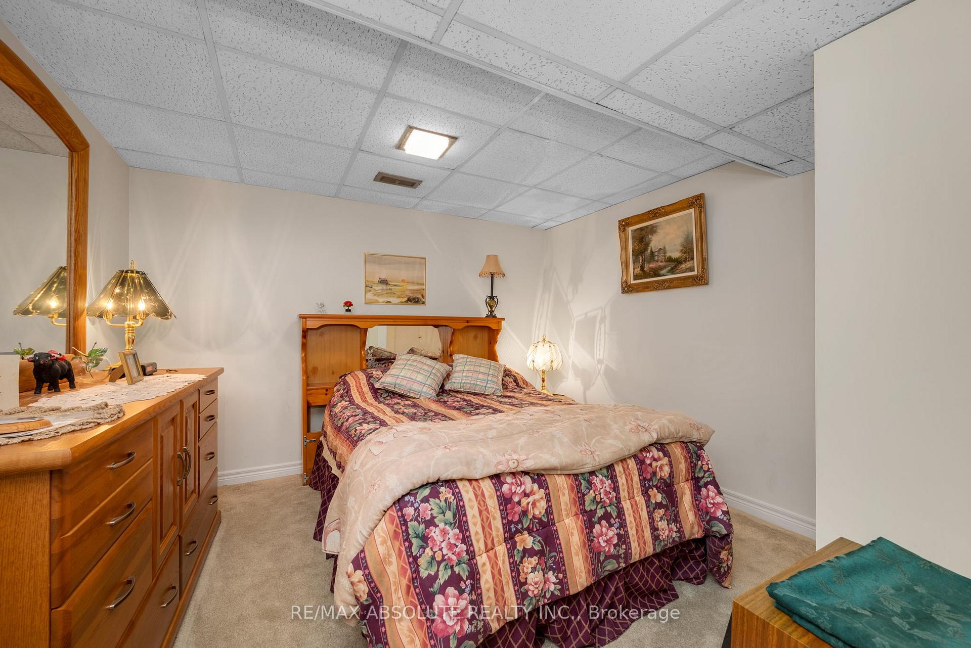 Photo 26 of 1505 Tammy Street, Ottawa, Bilberry Creek/Queenswood Heights — HOMEH
