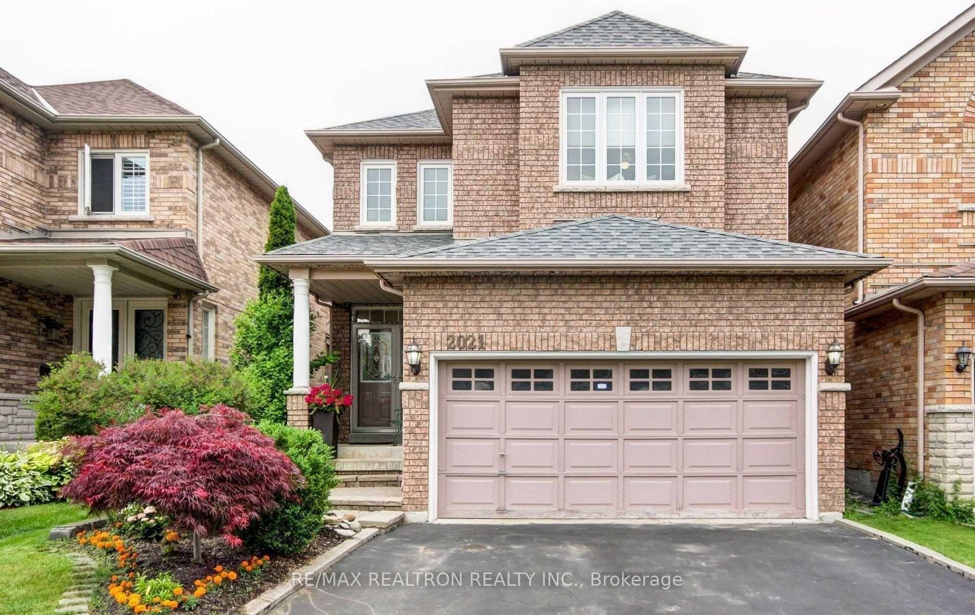 Photo 1 of 2021 Erin Gate Boulevard, Pickering, Amberlea — HOMEH