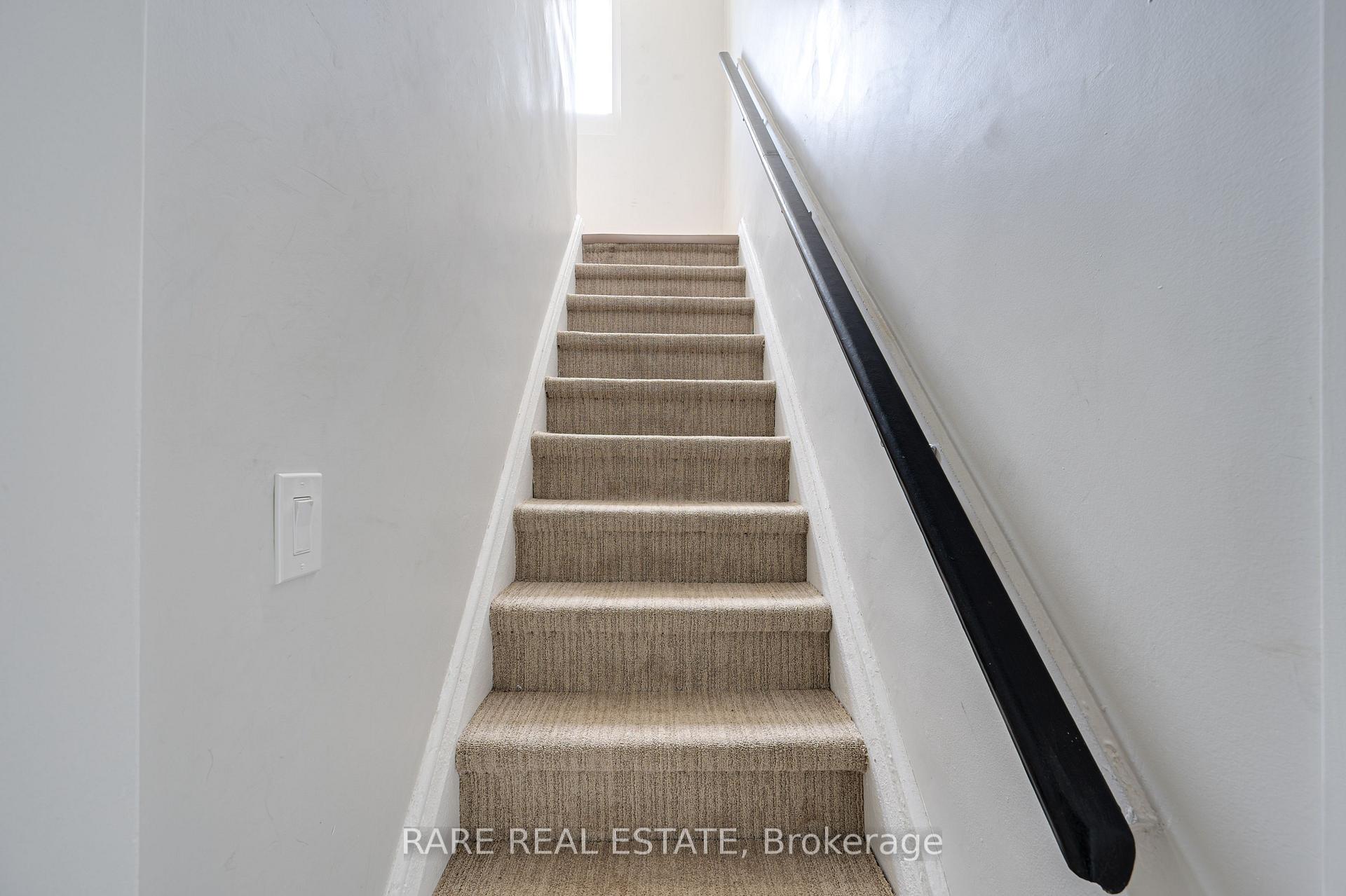 Photo 5 of Unit 2, 210 Albert Street, Oshawa, Central — HOMEH
