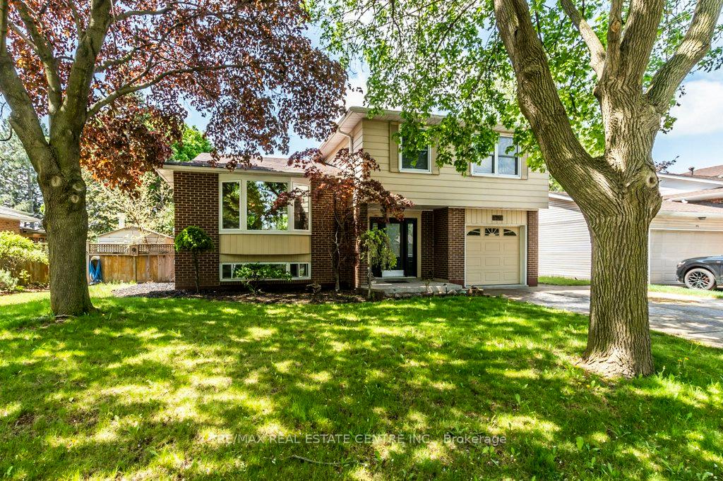 Photo 2 of 439 Highside Drive, Milton, Old Milton — HOMEH