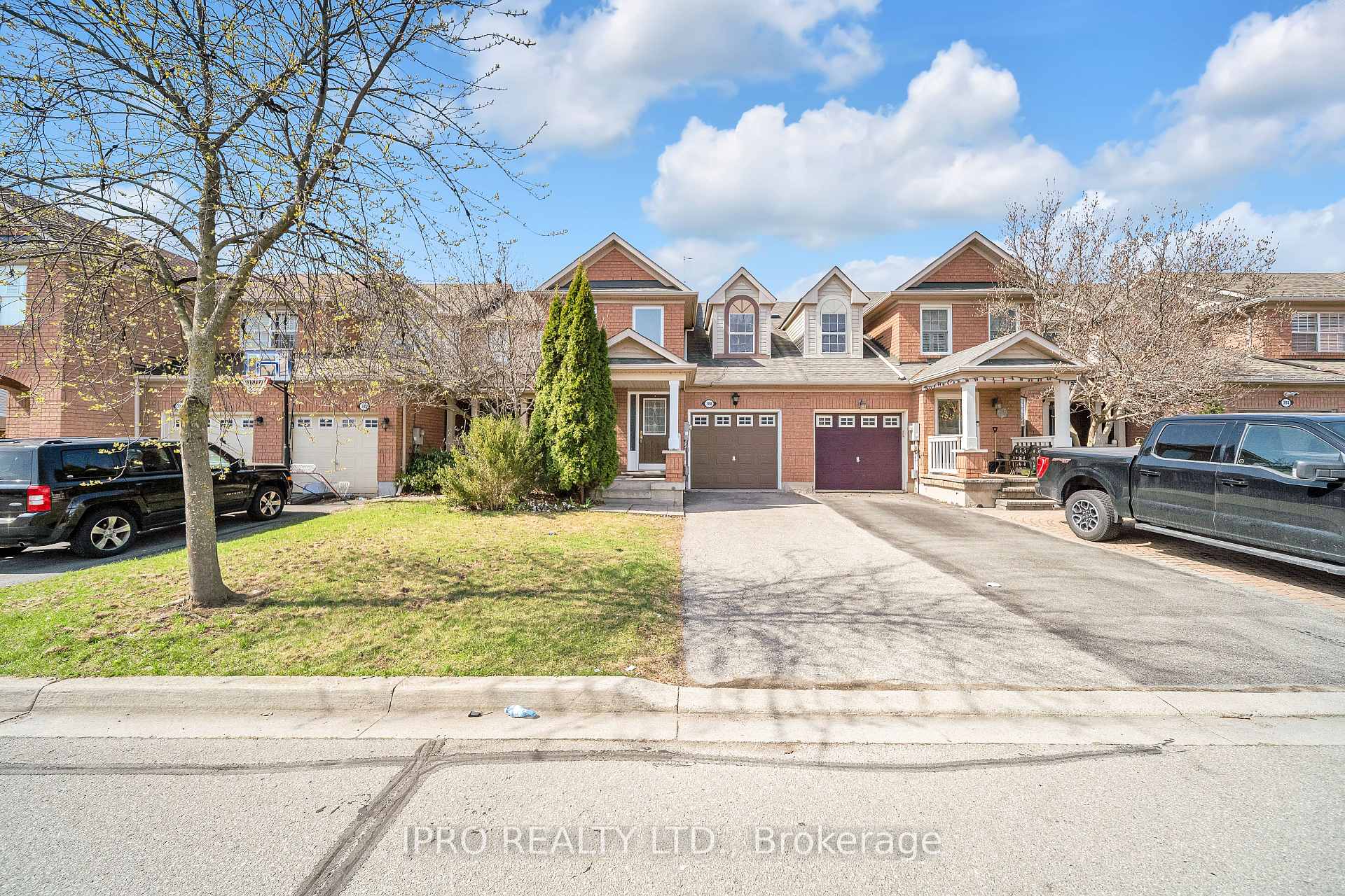 Photo 1 of 388 Baverstock Crescent, Milton, Clarke — HOMEH