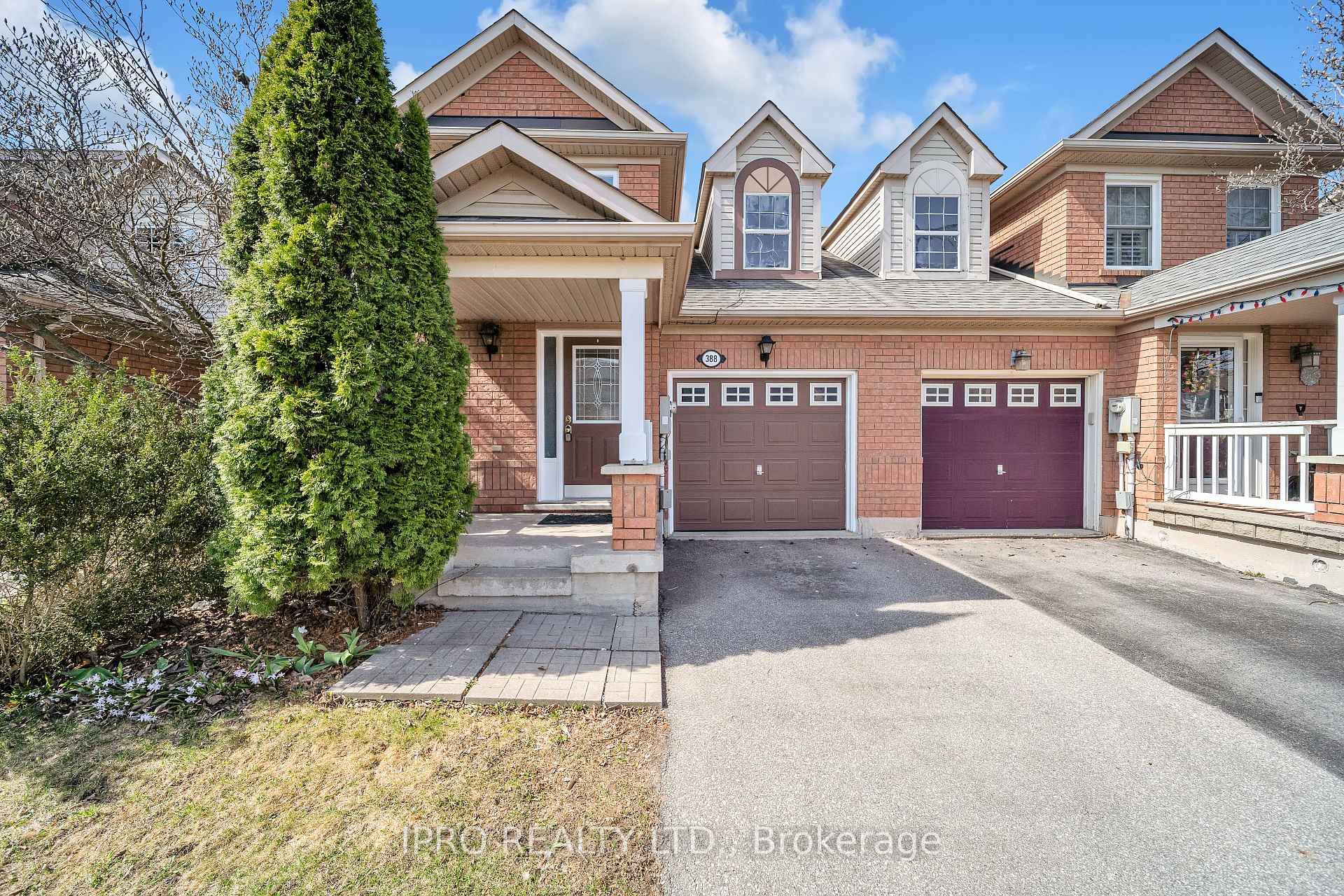 Photo 2 of 388 Baverstock Crescent, Milton, Clarke — HOMEH
