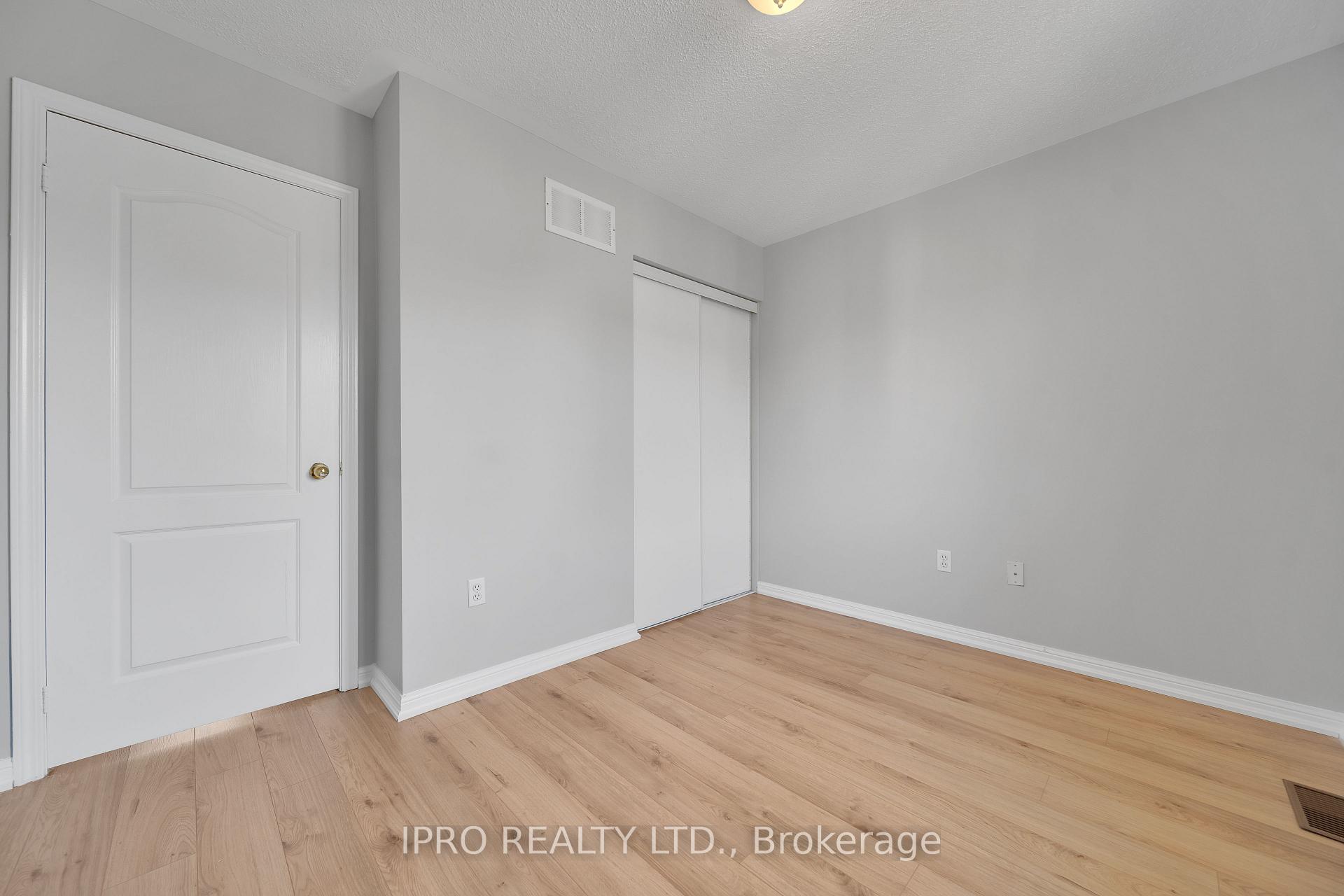 Photo 26 of 388 Baverstock Crescent, Milton, Clarke — HOMEH