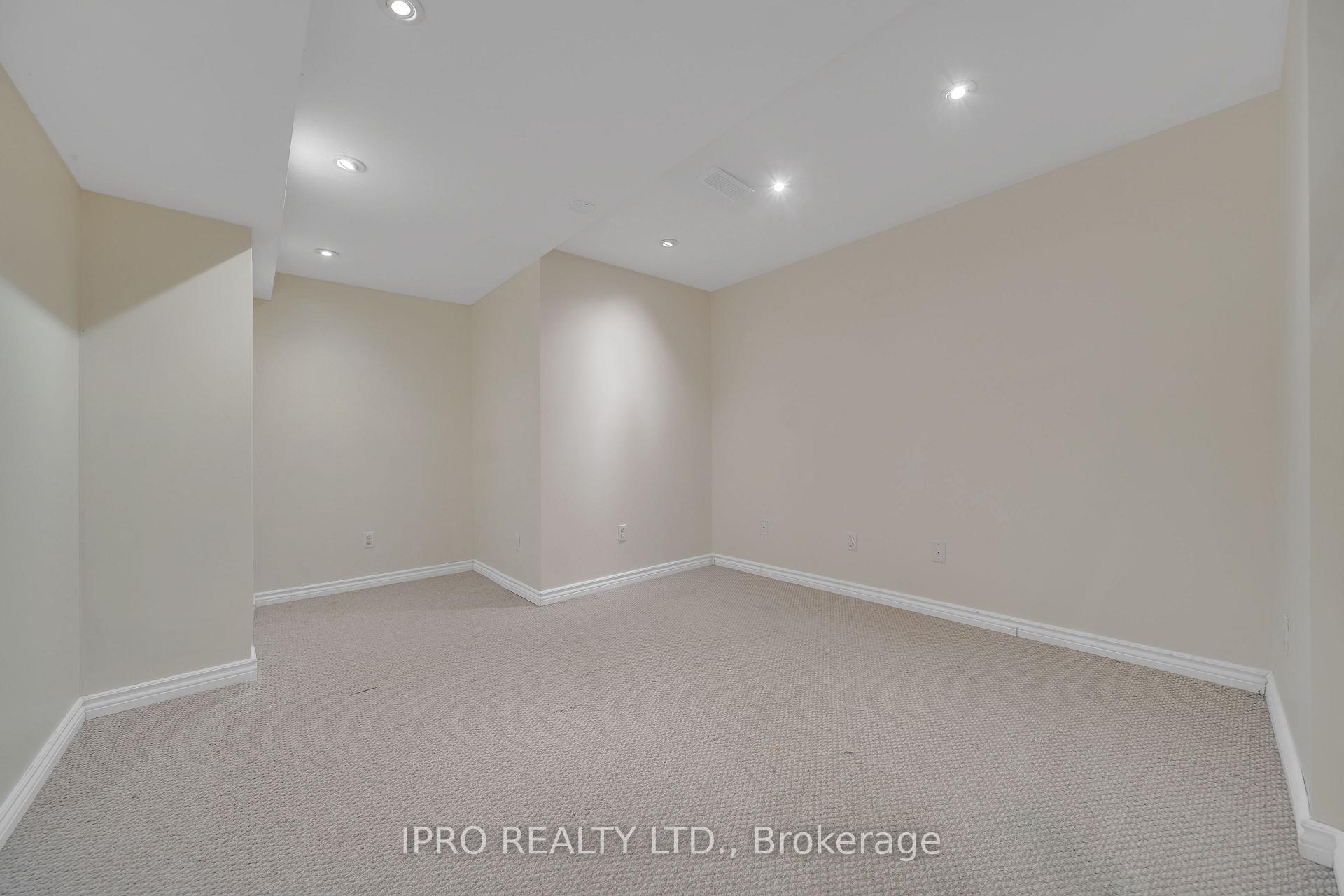 Photo 29 of 388 Baverstock Crescent, Milton, Clarke — HOMEH