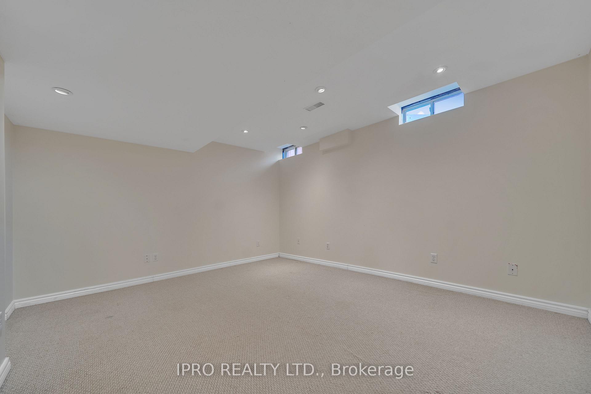 Photo 30 of 388 Baverstock Crescent, Milton, Clarke — HOMEH