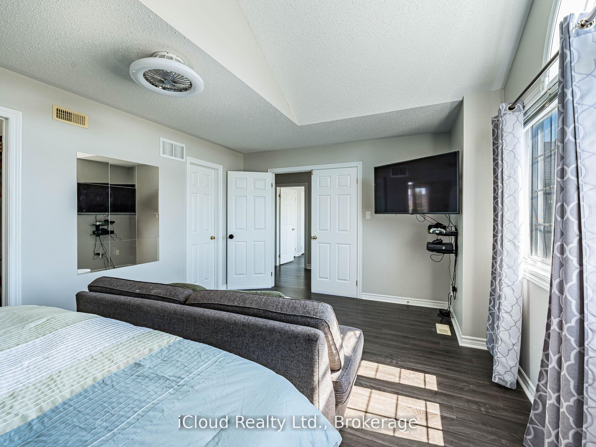 Photo 27 of 634 Oxbow Crescent, Oshawa, Eastdale — HOMEH