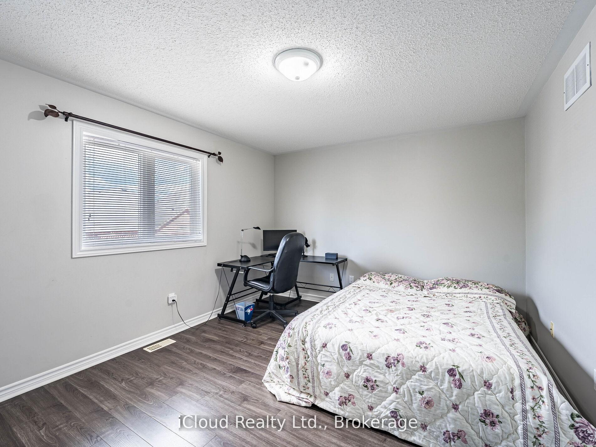 Photo 33 of 634 Oxbow Crescent, Oshawa, Eastdale — HOMEH