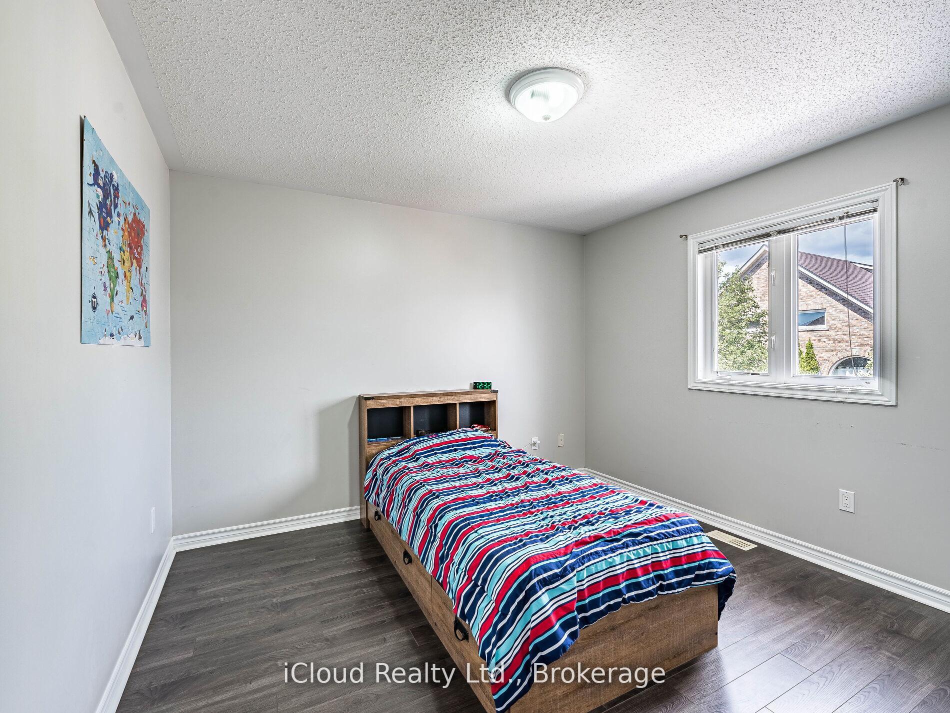 Photo 35 of 634 Oxbow Crescent, Oshawa, Eastdale — HOMEH
