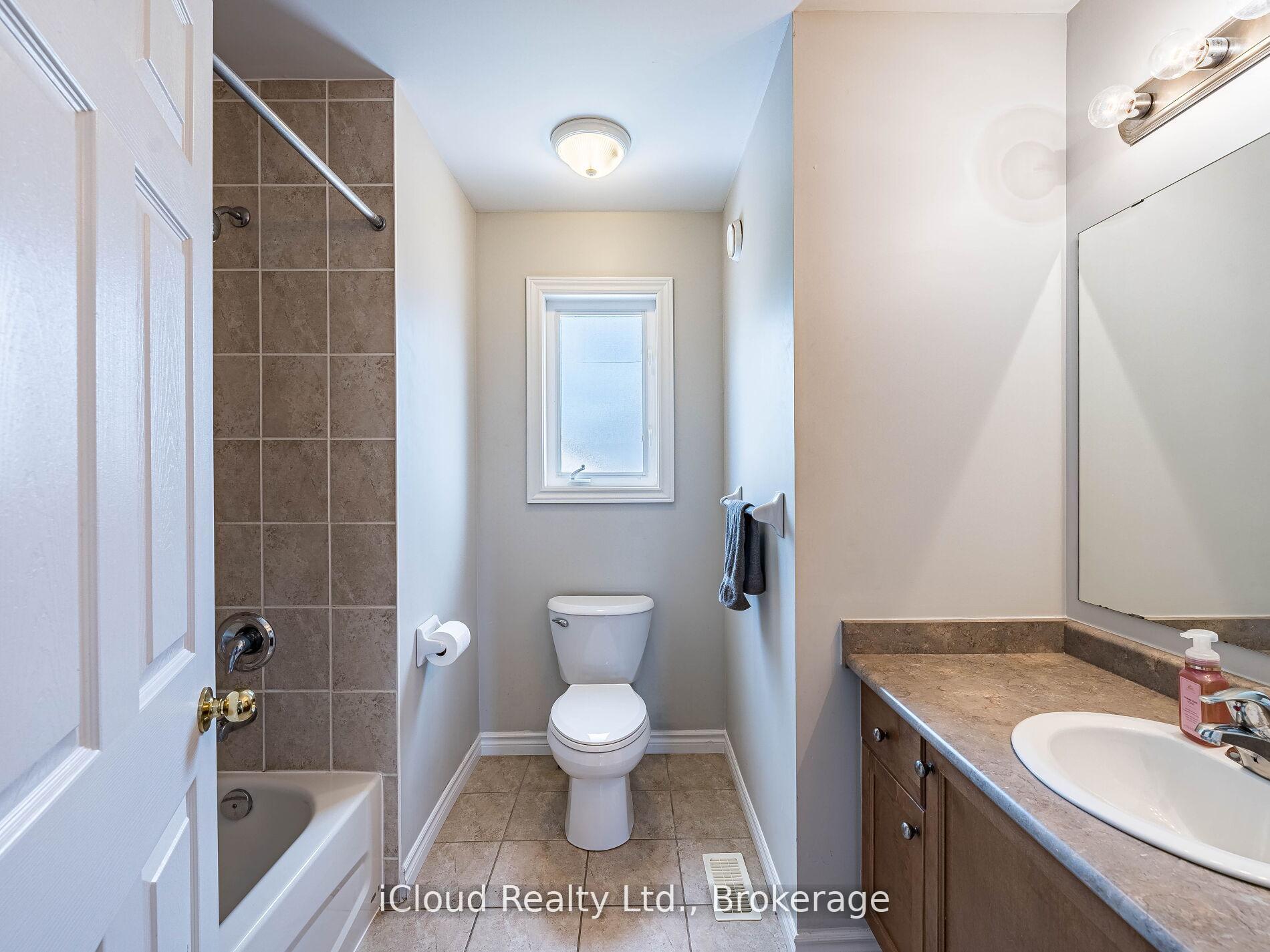 Photo 38 of 634 Oxbow Crescent, Oshawa, Eastdale — HOMEH