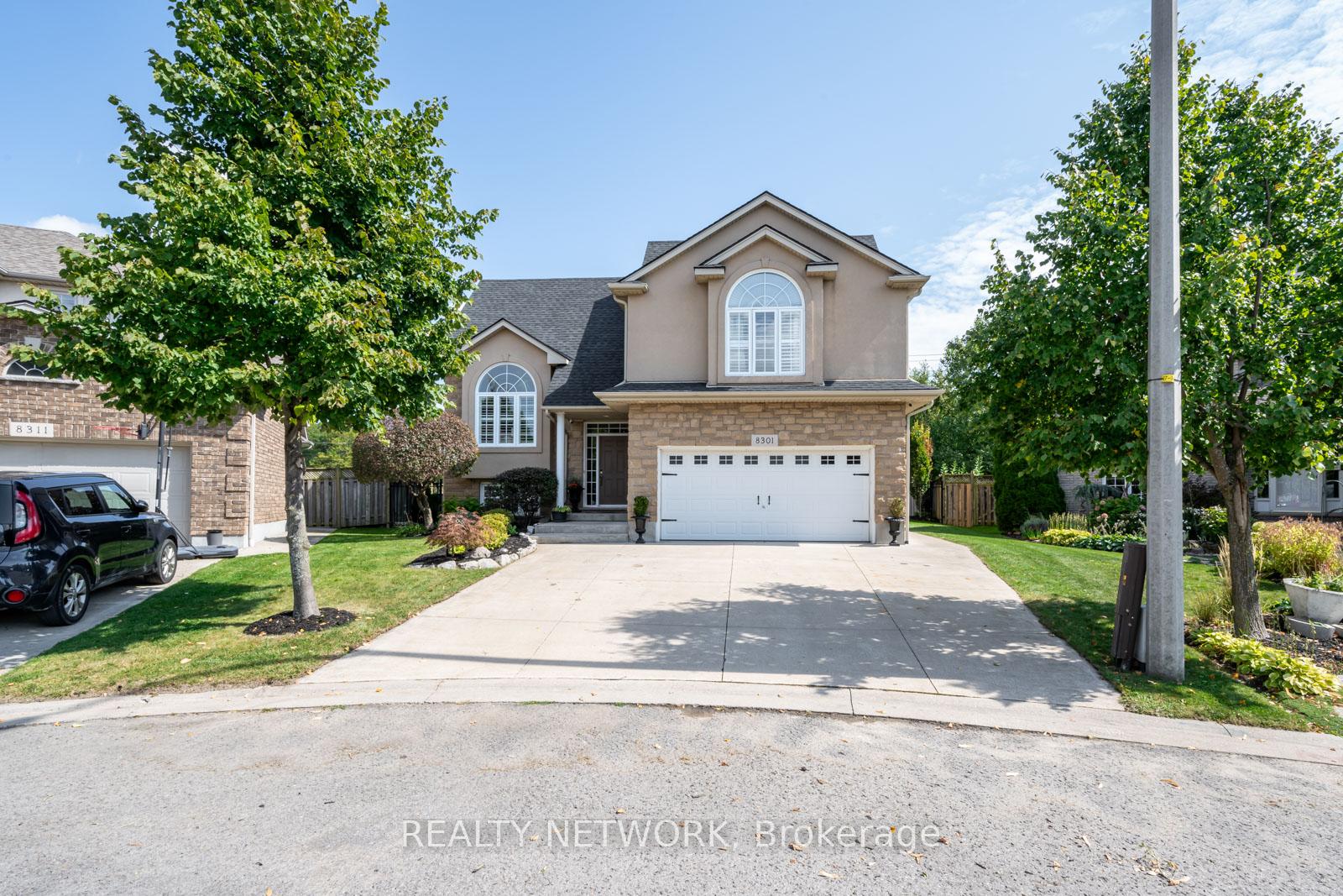 Photo 2 of 8301 Mullen Court, Niagara Falls, Ascot — HOMEH